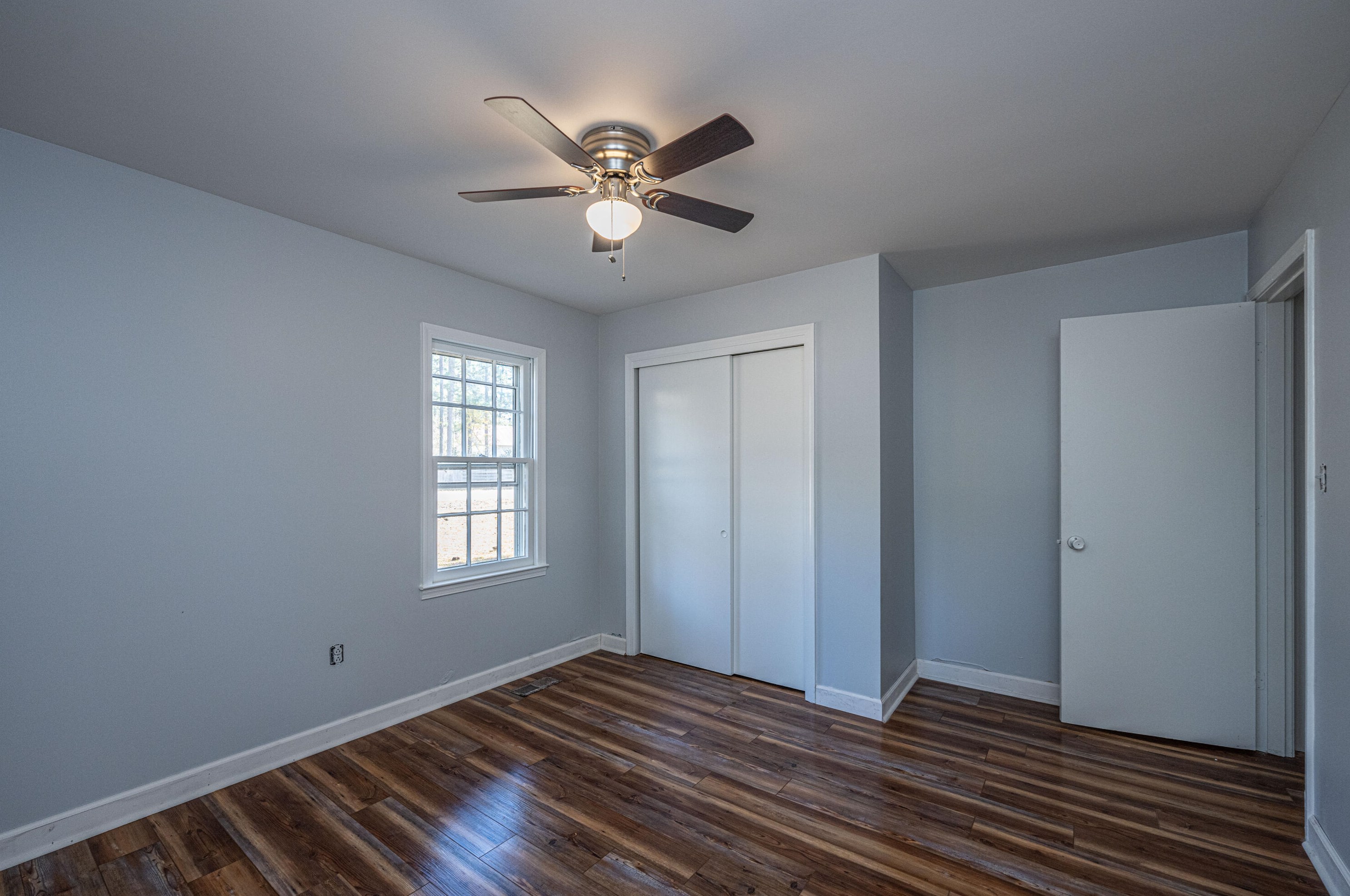 273 Wade Hampton Ave, Walterboro SC  29488-7213 exterior