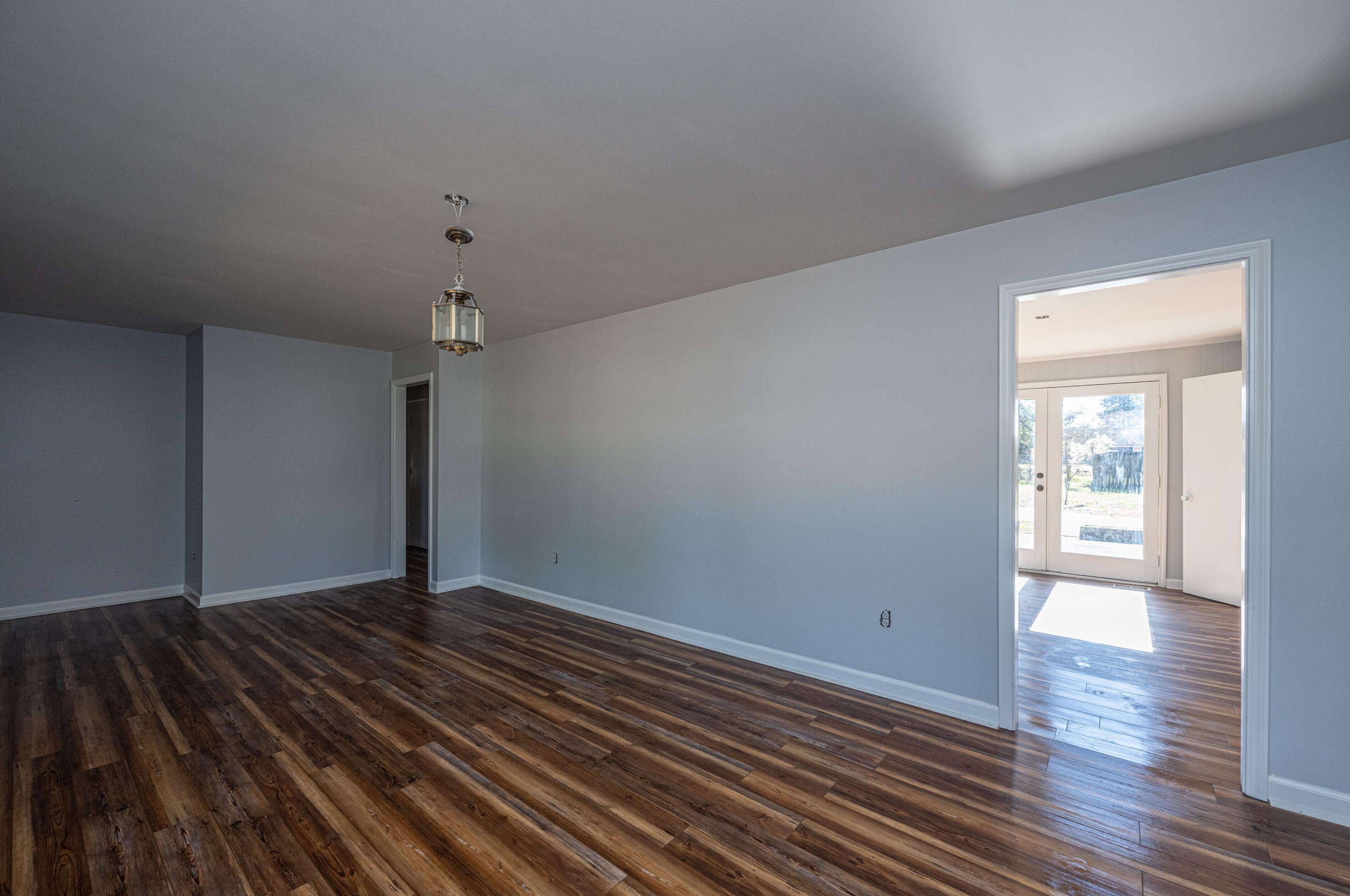 273 Wade Hampton Ave, Walterboro SC  29488-7213 exterior