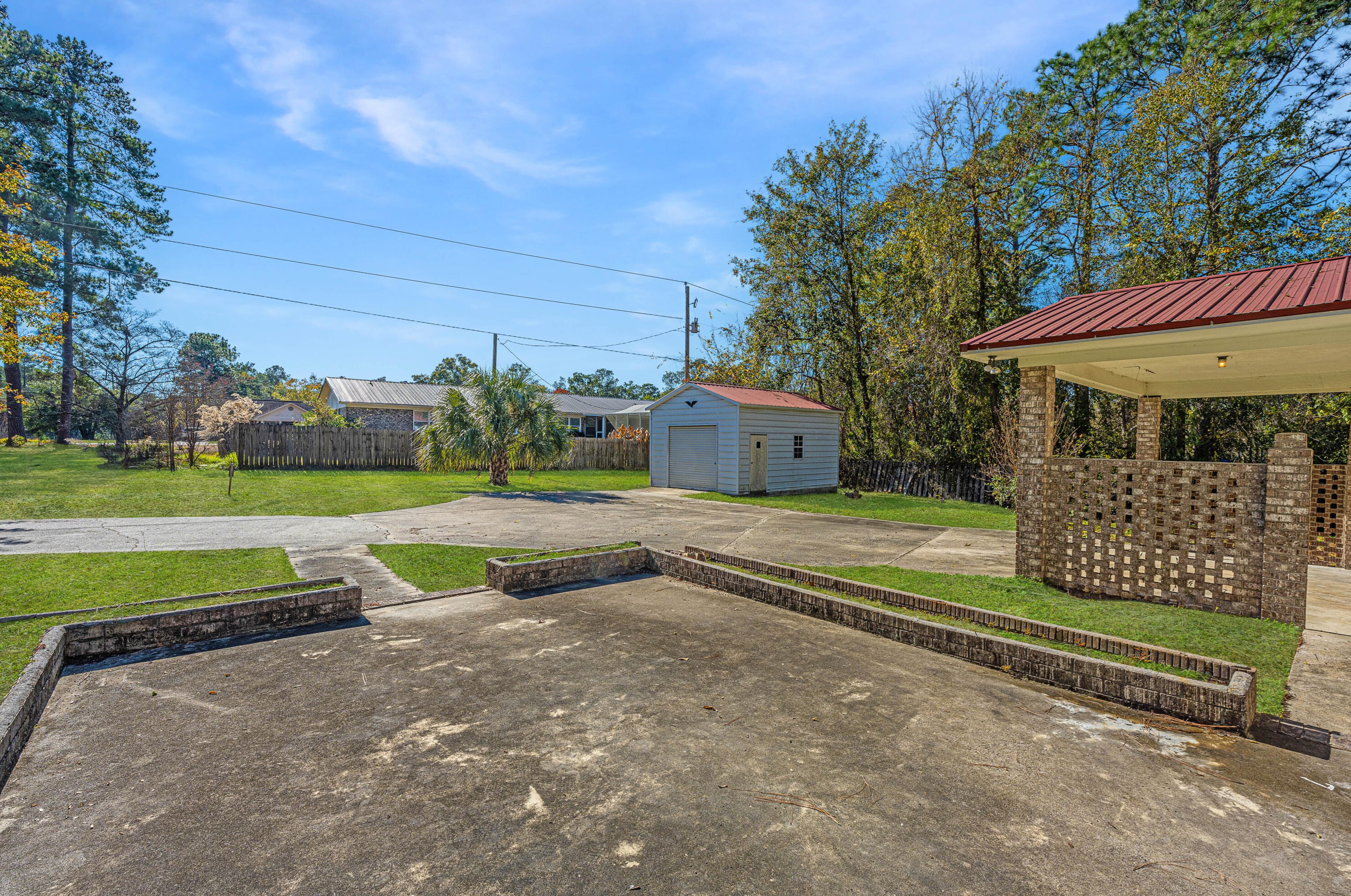 273 Wade Hampton Ave, Walterboro SC  29488-7213 exterior