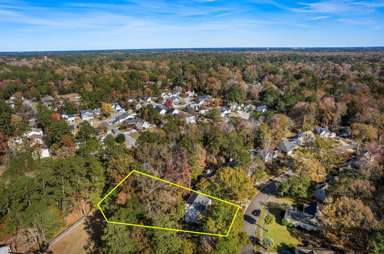 118 Essex Dr, Summerville SC  29485-5001 exterior