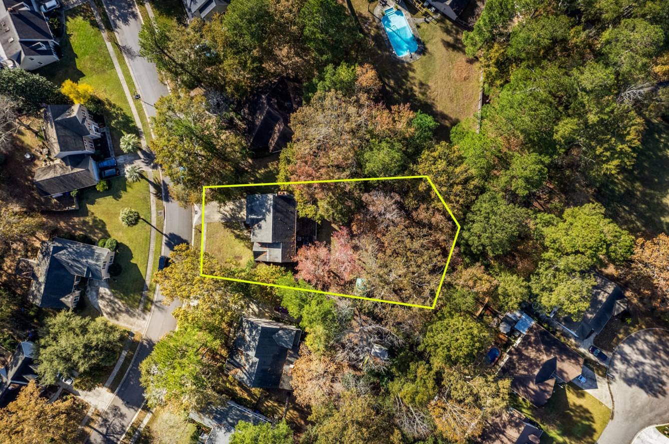 118 Essex Dr, Summerville SC  29485-5001 exterior