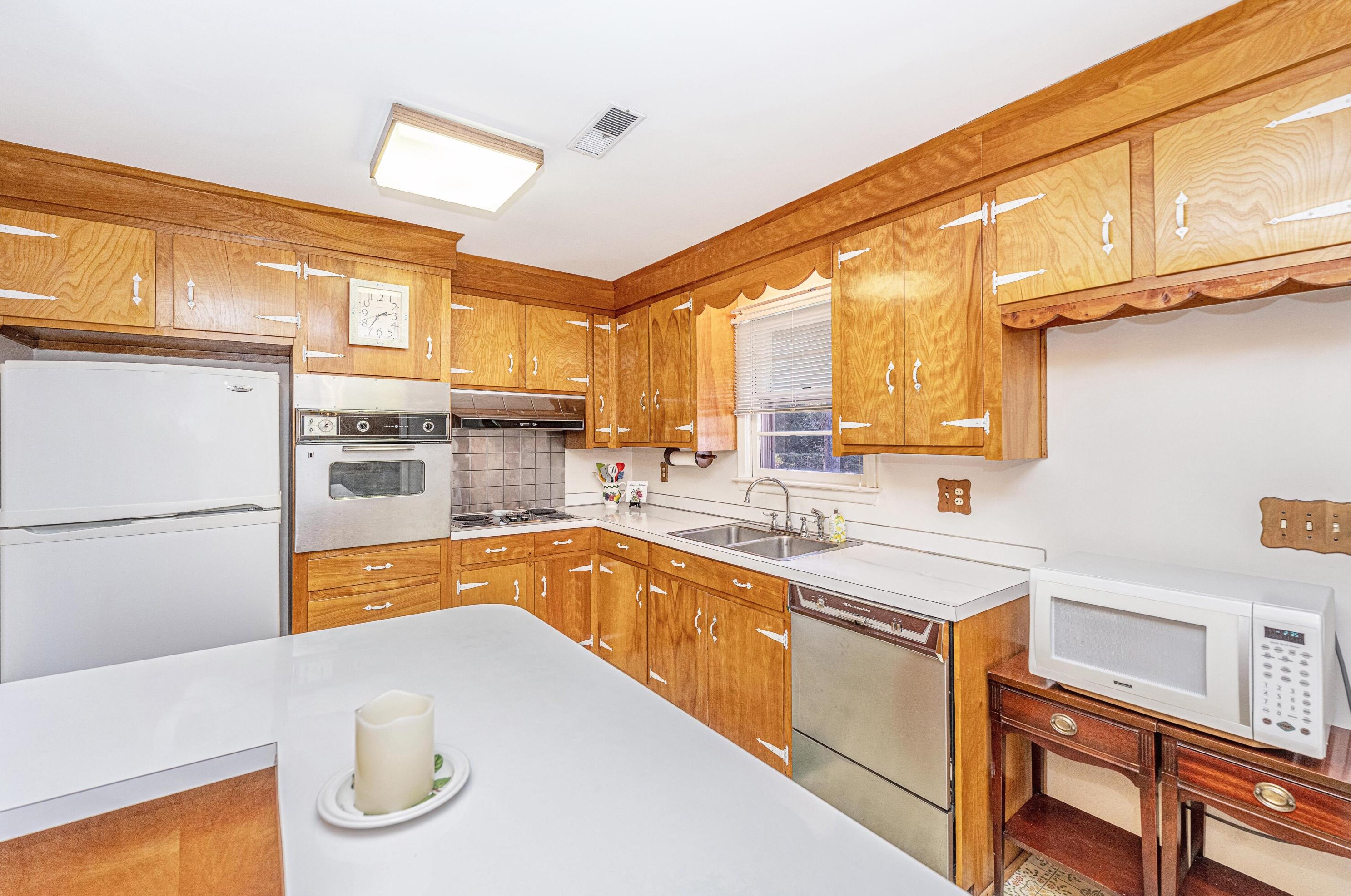 878 Stiles Dr, Charleston SC  29412-5068 exterior