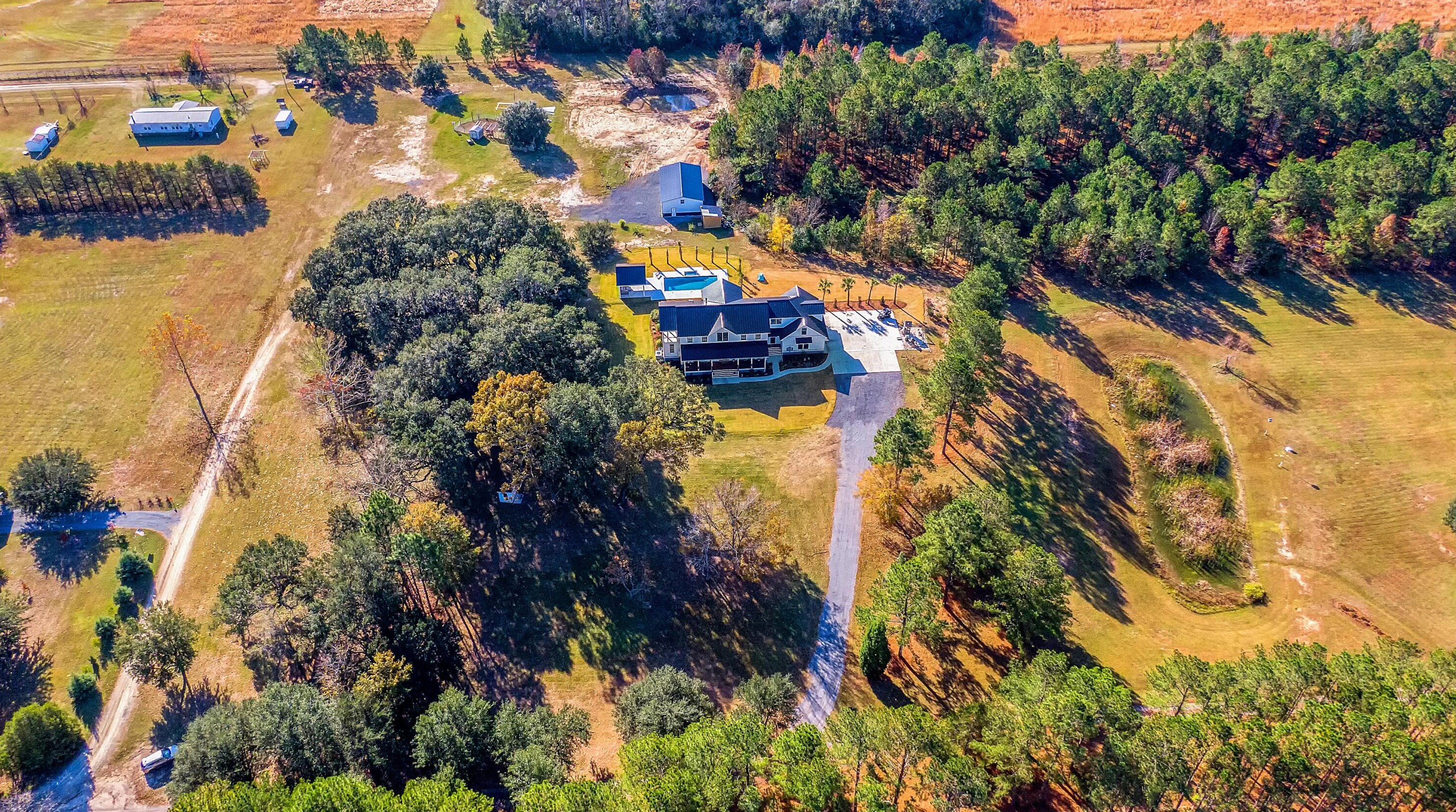 369 Edisto Dr, Moncks Corner SC  29461-4345 exterior