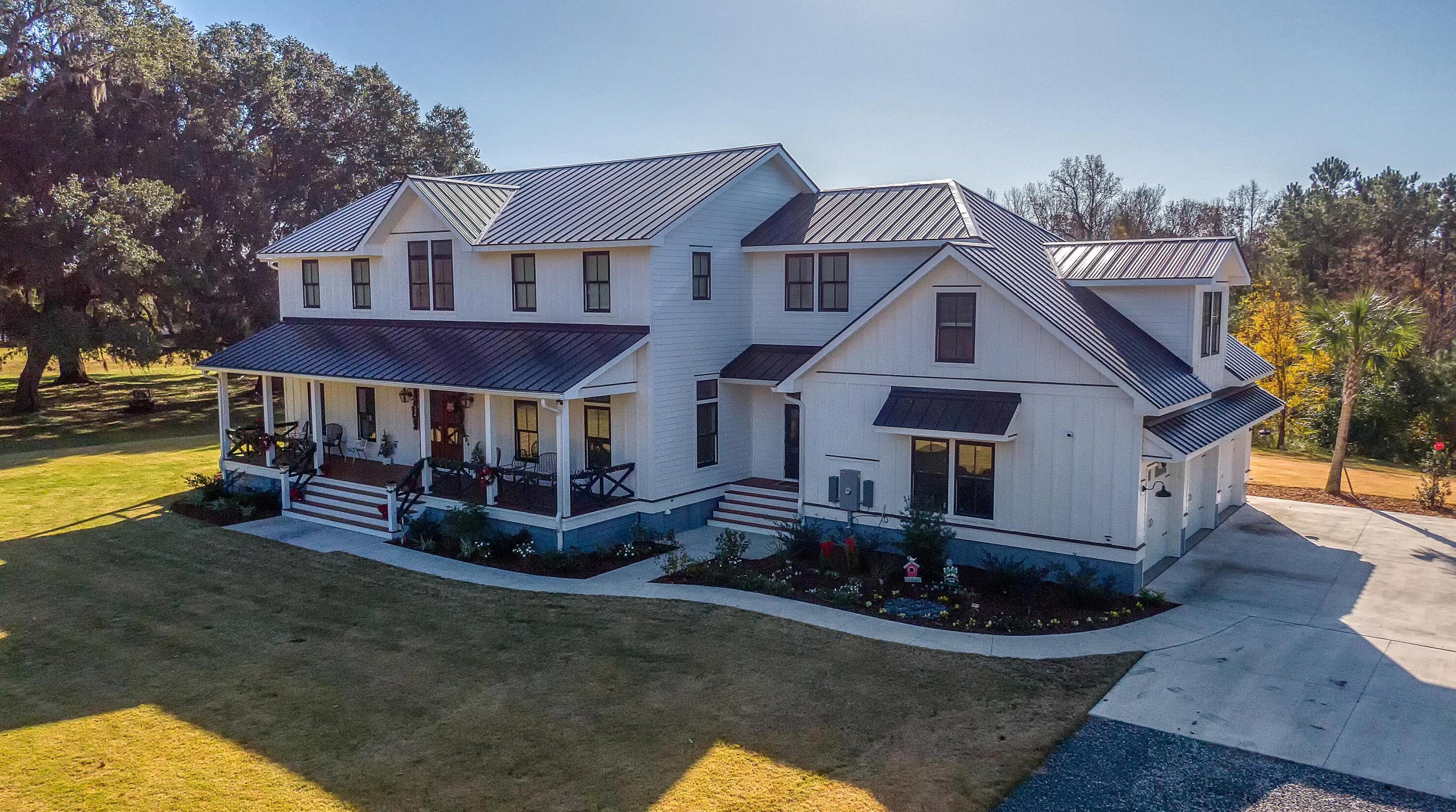 369 Edisto Dr, Moncks Corner SC  29461-4345 exterior