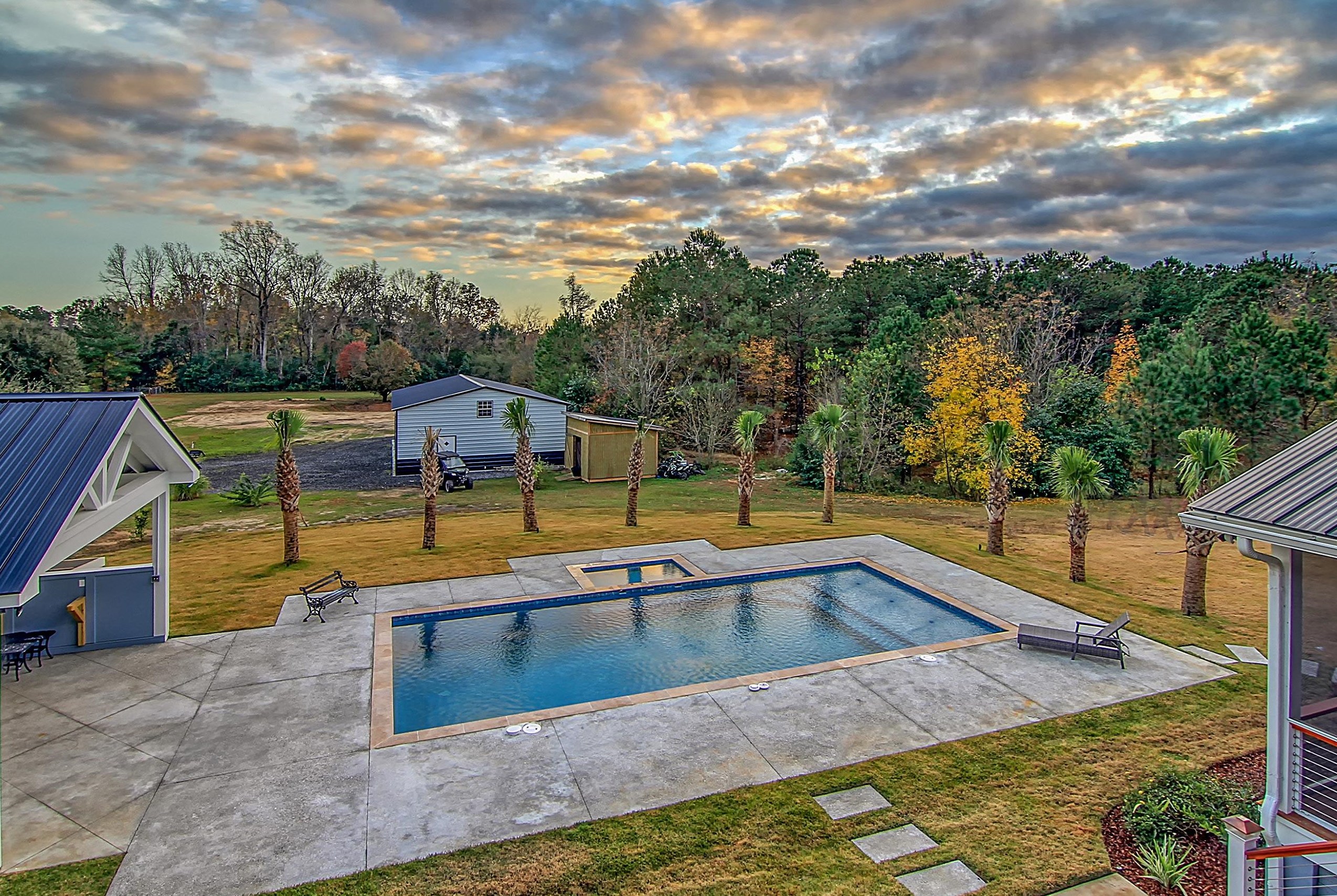 369 Edisto Dr, Moncks Corner SC  29461-4345 exterior