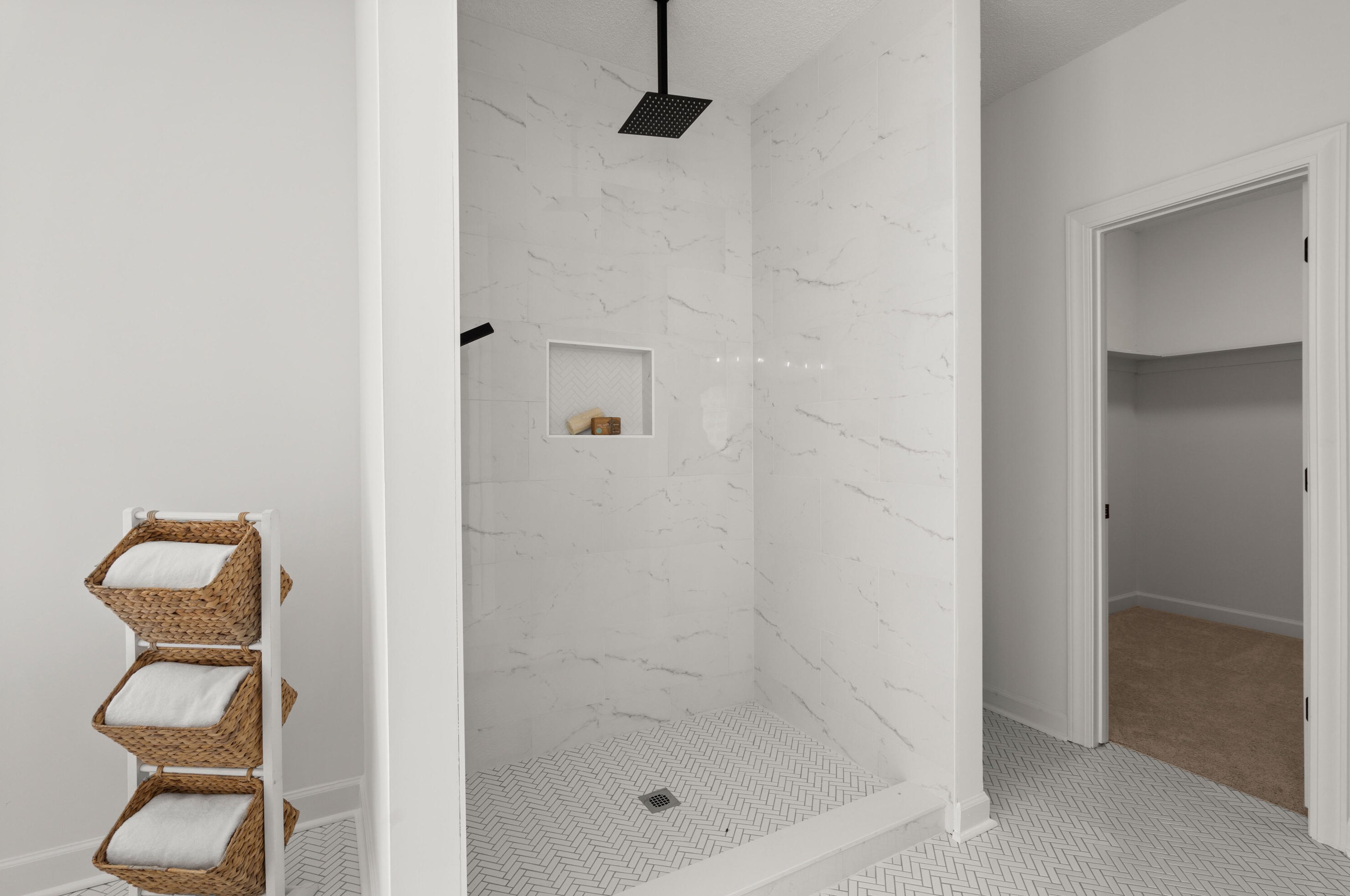 100 Oyster Point Row, Charleston SC  29412-3631 exterior