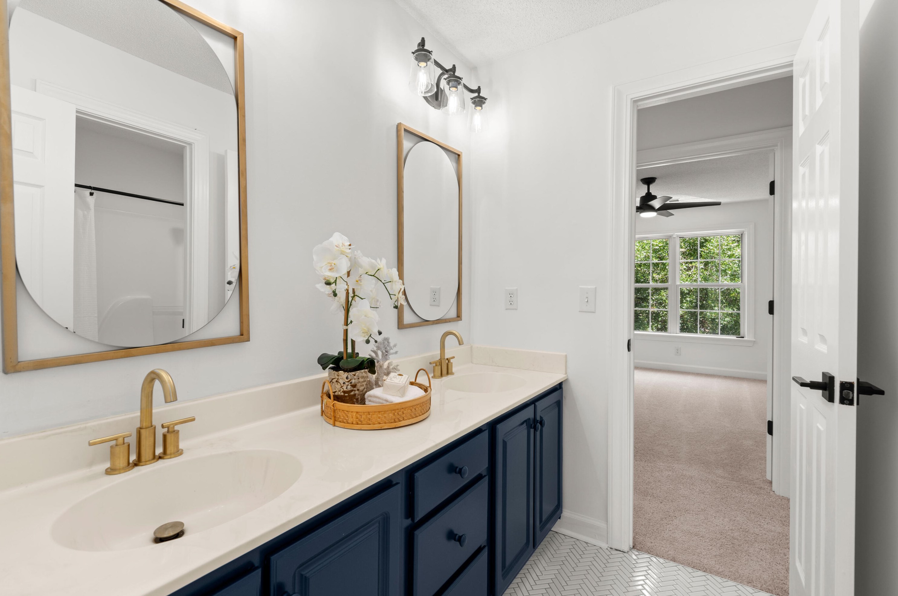 100 Oyster Point Row, Charleston SC  29412-3631 exterior