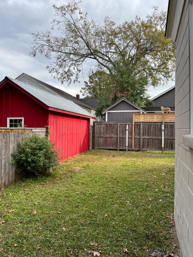 146 Simons St, Charleston SC  29403-3619 exterior