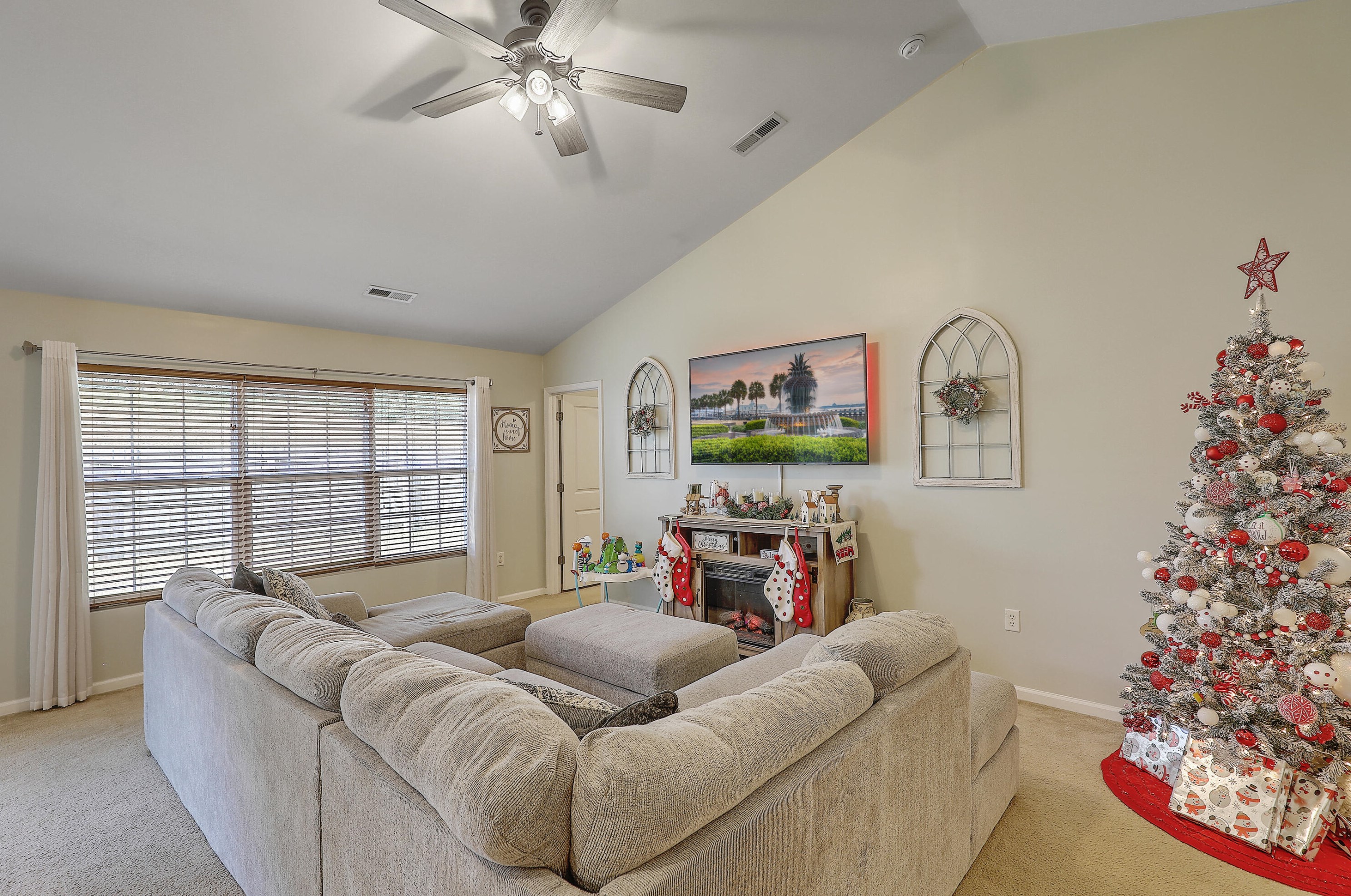 534 English Oak Cir, Moncks Corner SC  29461-5029 exterior