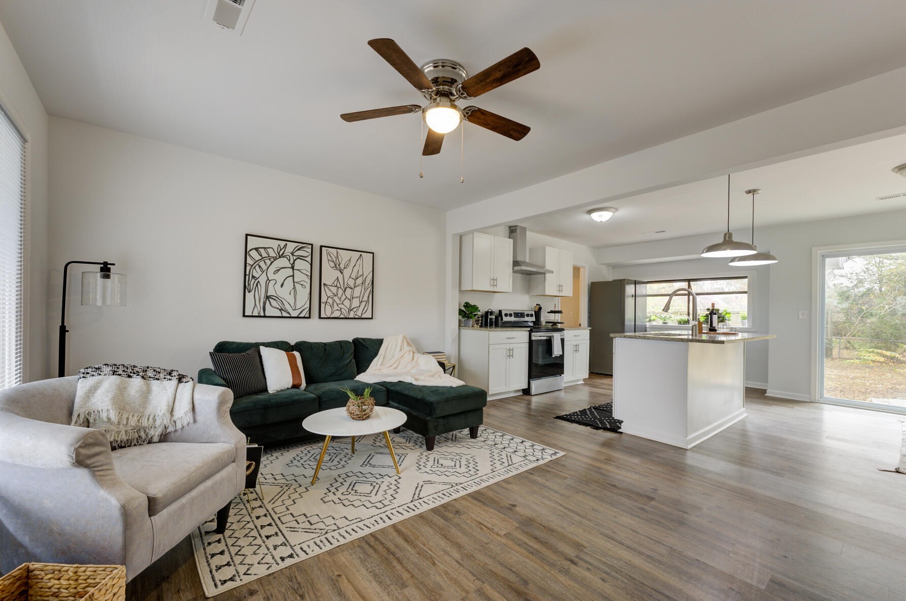 605 Michigan Ct, Ladson, SC 29456