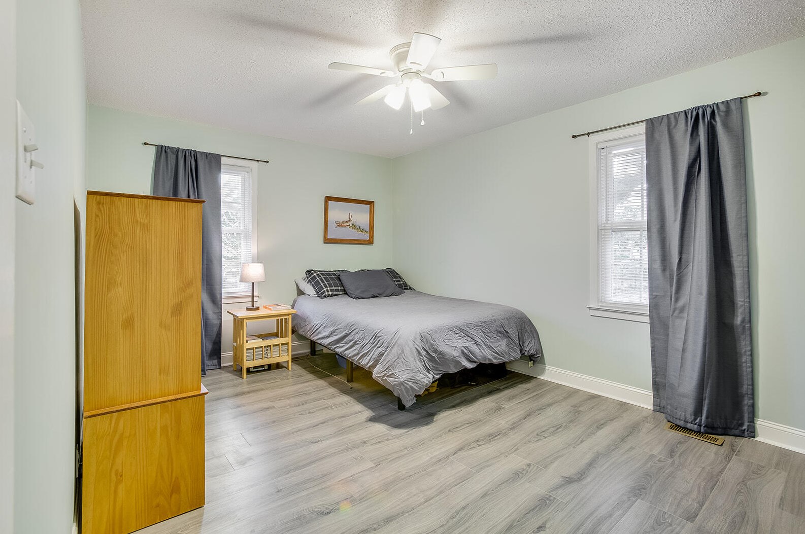 101 Center St, Moncks Corner SC  29461-3814 exterior