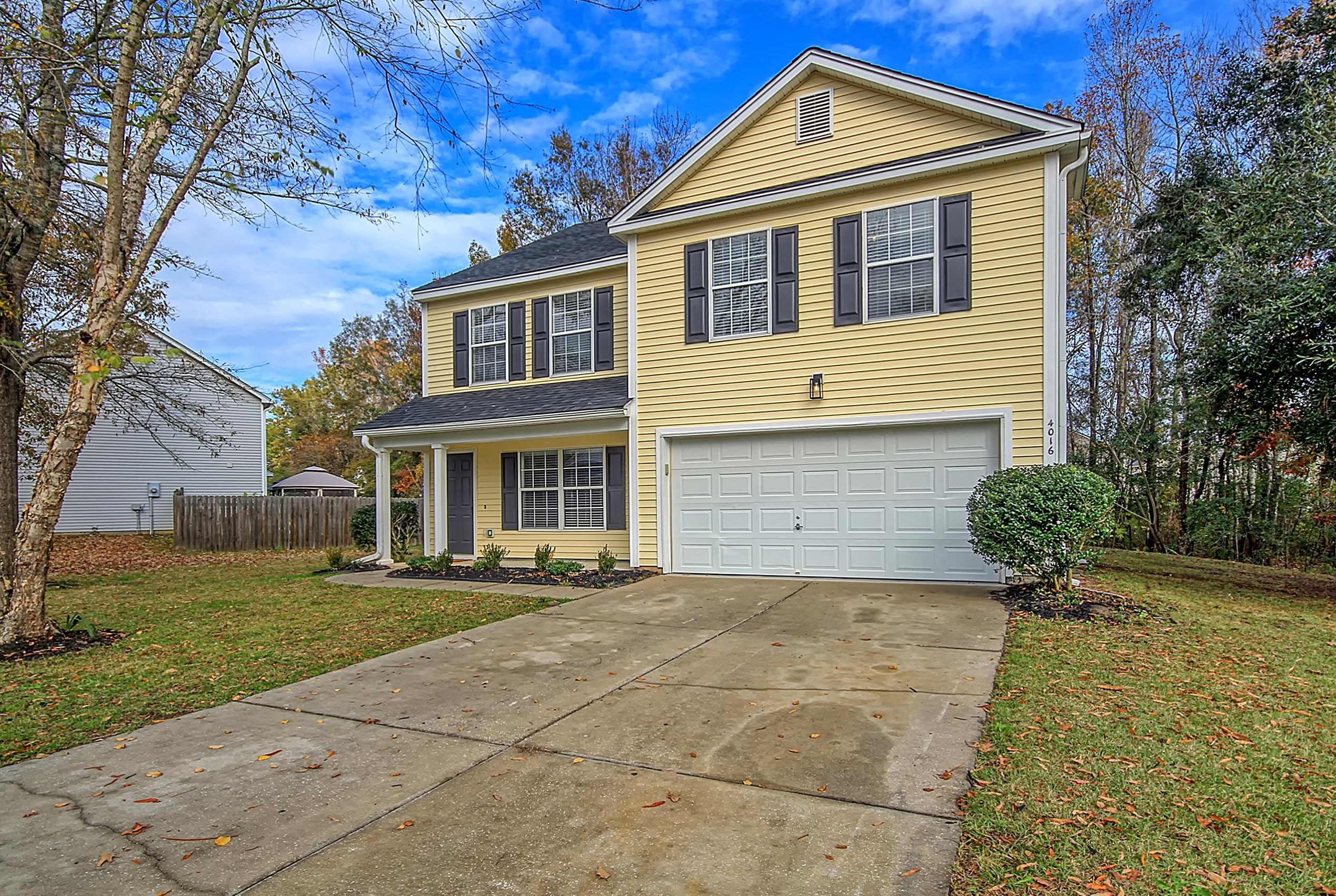 4016 Carolina Bay Dr, Moncks Corner SC  29461-3429 exterior