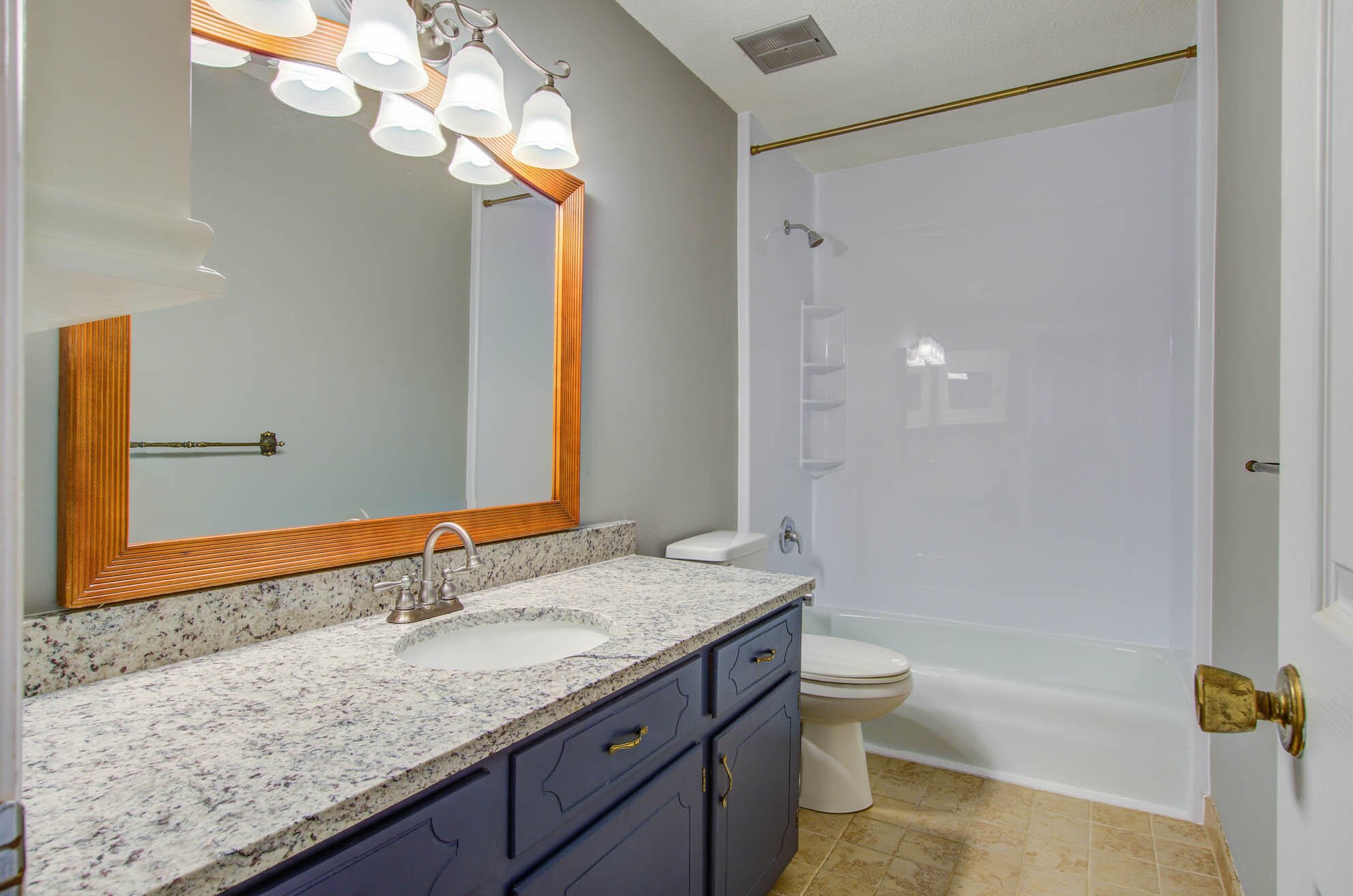 4340 Covington Dr, Charleston SC  29418-5218 exterior