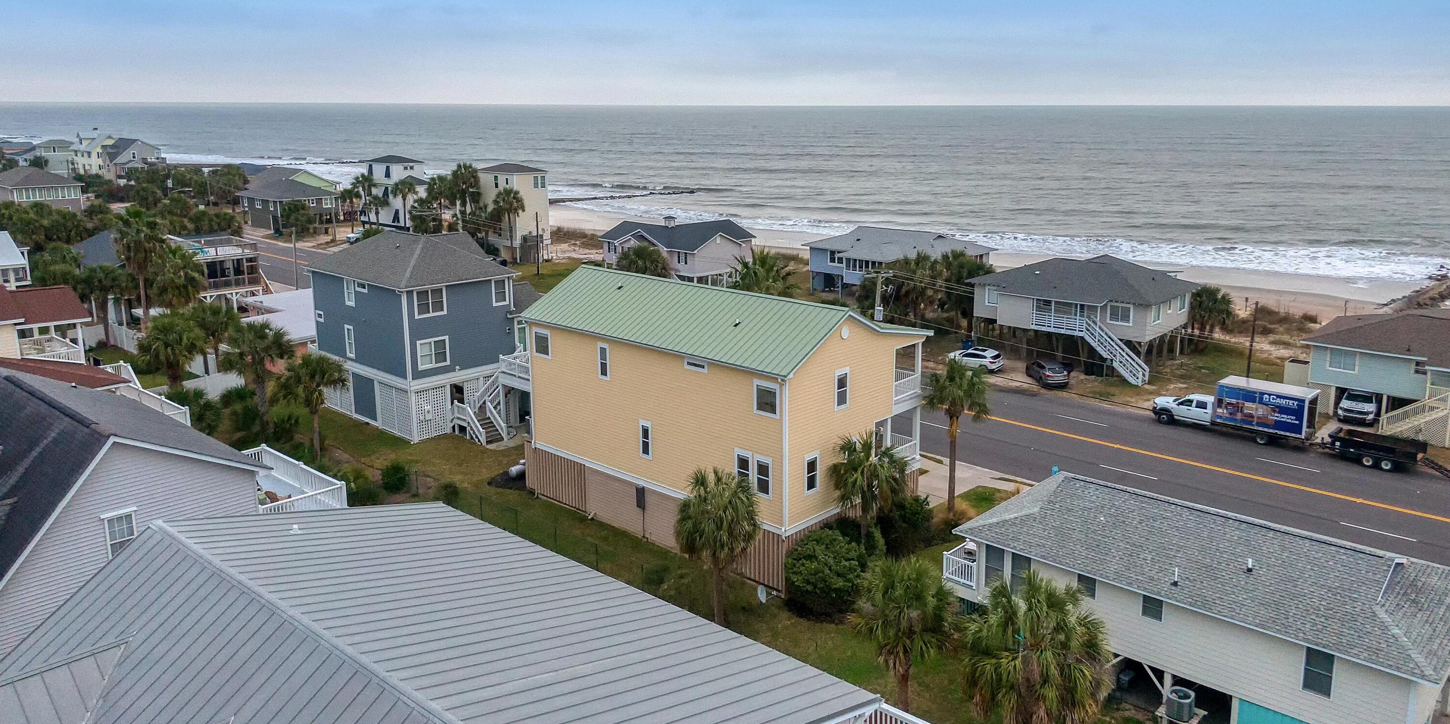 309 Palmetto Blvd, Edisto SC  29438-3124 exterior