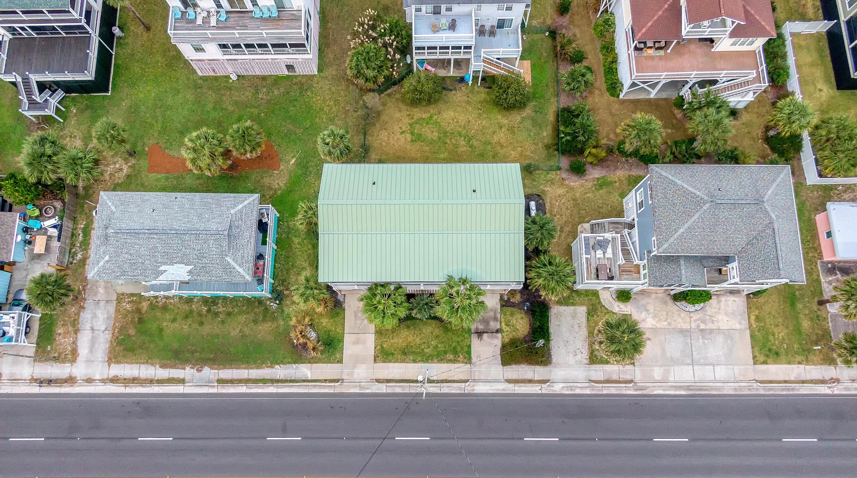 309 Palmetto Blvd, Edisto SC  29438-3124 exterior