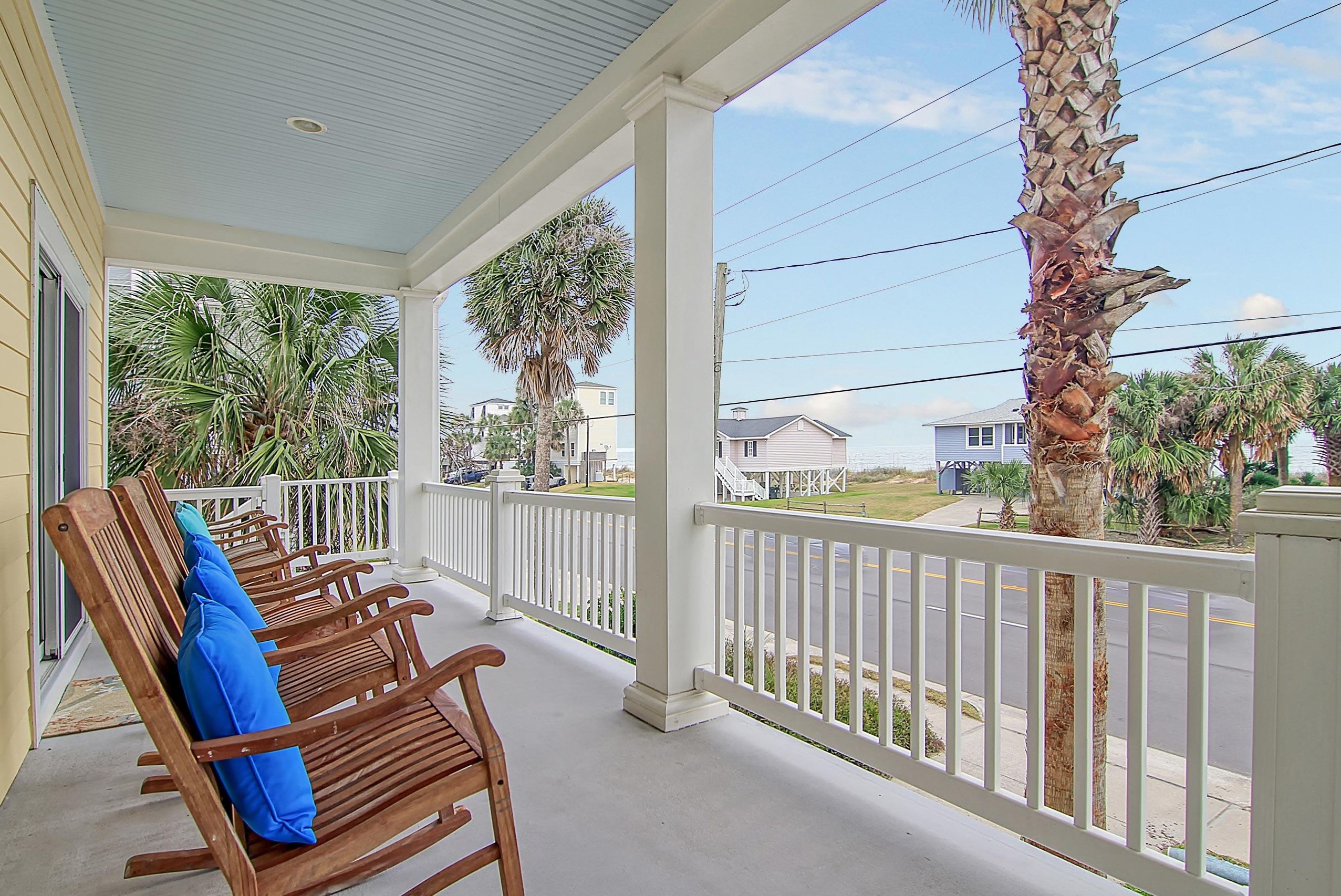 309 Palmetto Blvd, Edisto SC  29438-3124 exterior