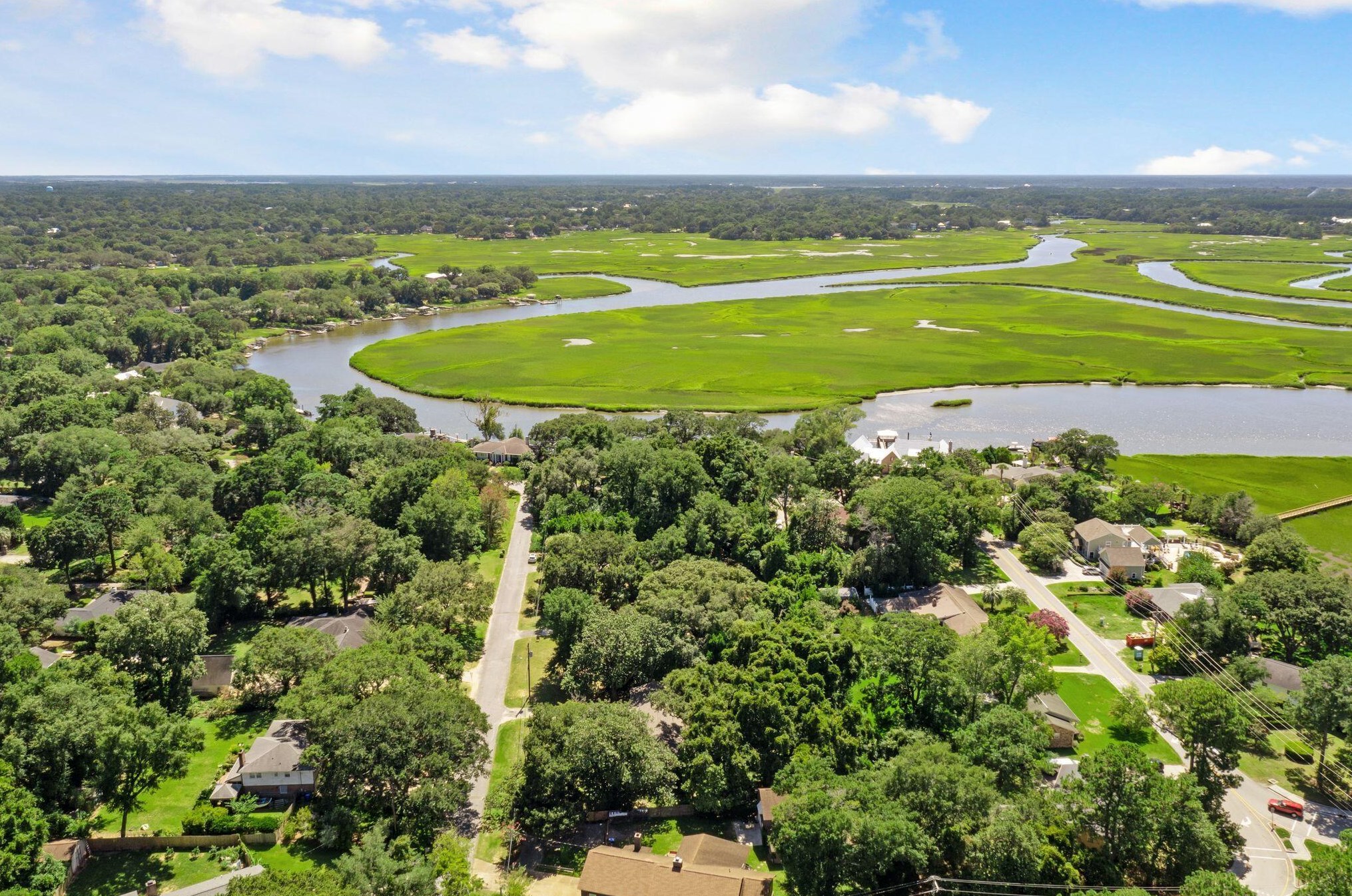 723 James Dr, Charleston SC  29412-4212 exterior