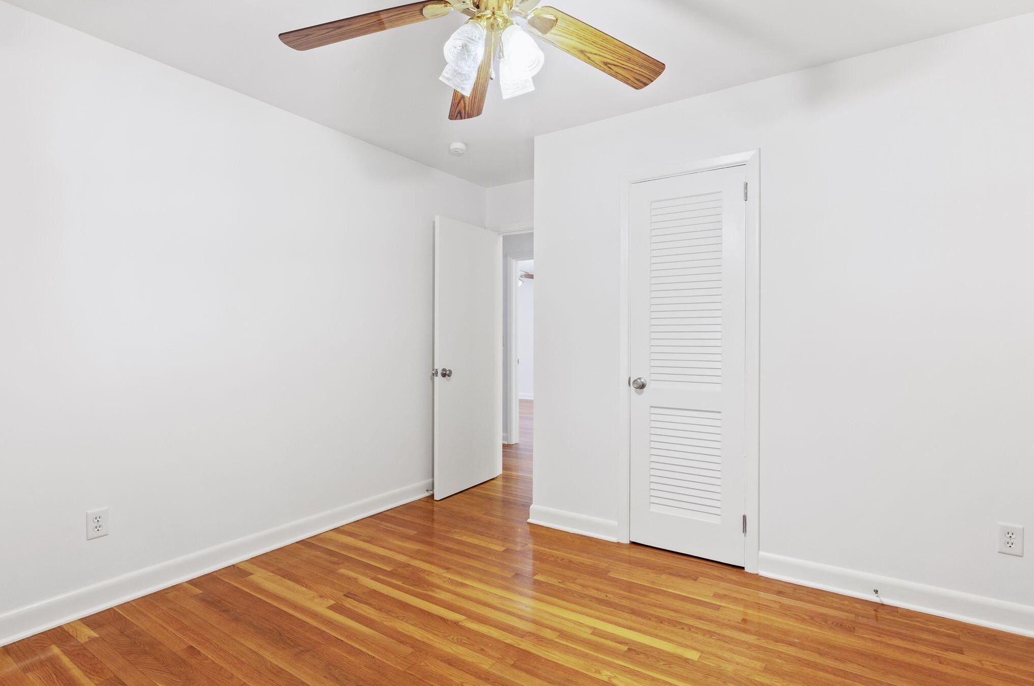 723 James Dr, Charleston SC  29412-4212 exterior