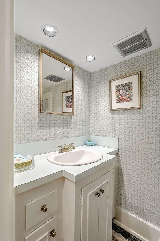 108 Battery St, Charleston SC  29401-2320 exterior