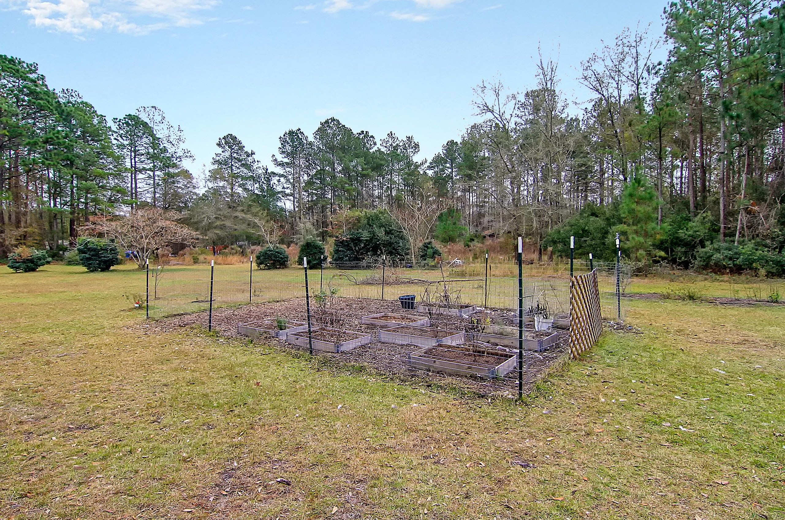 22 Sherrill Ln, Round O SC  29474-4375 exterior