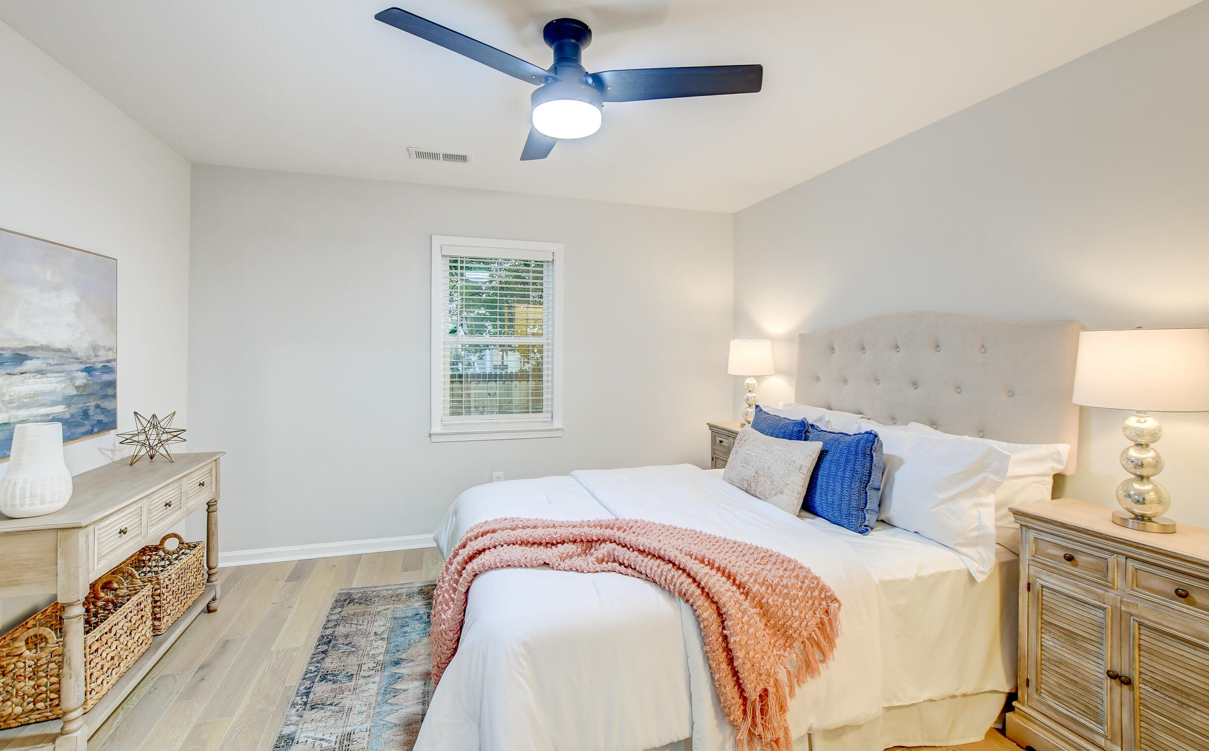 1 H St, Charleston SC  29403-4751 exterior