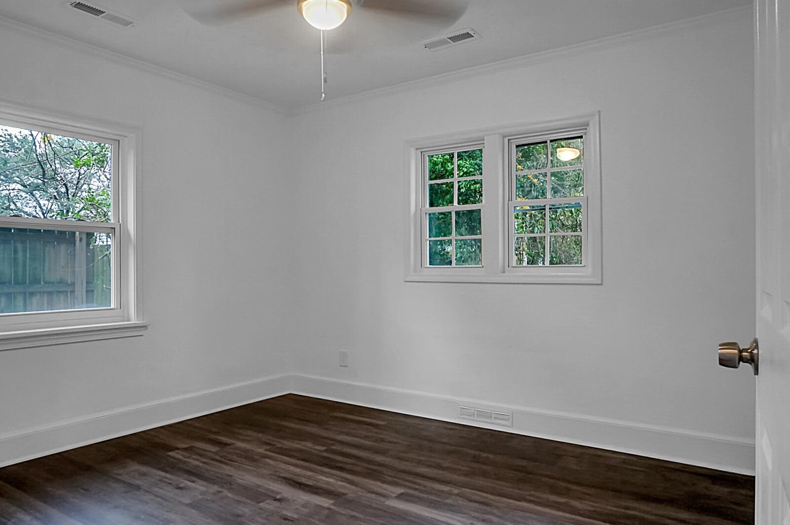 668 Oak Forest Dr, Charleston SC  29407-7039 exterior