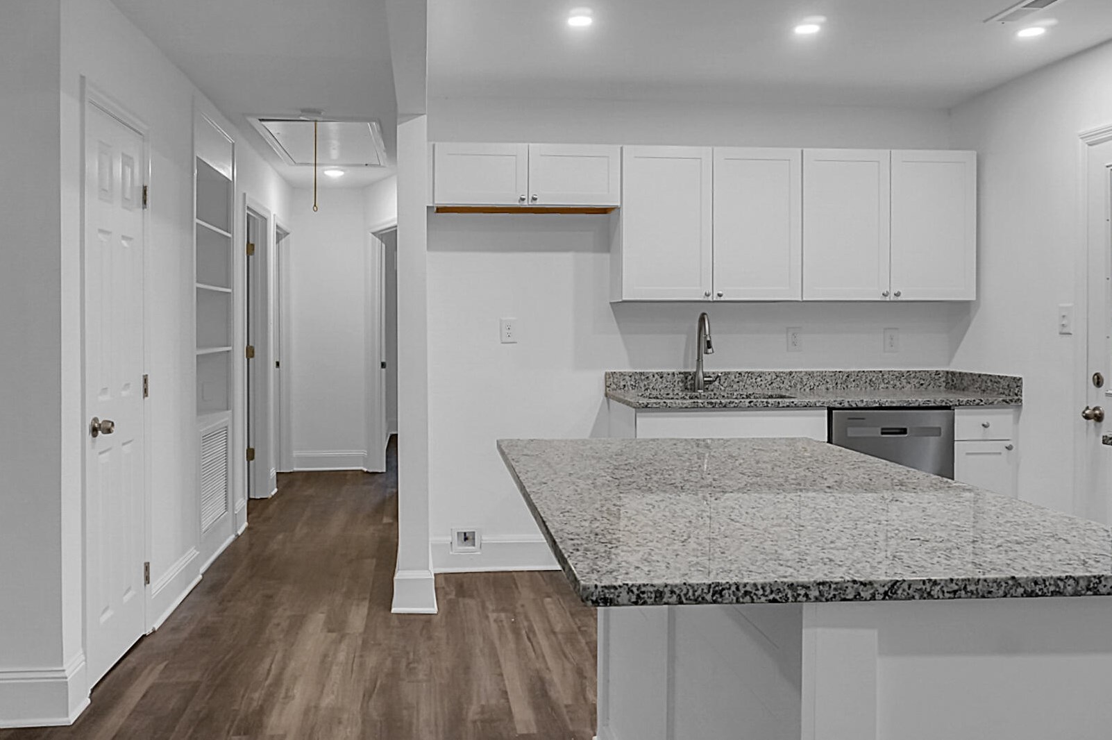 668 Oak Forest Dr, Charleston SC  29407-7039 exterior