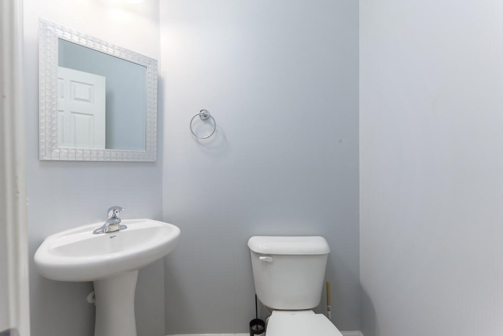 241 Old Savannah Dr, Charleston SC  29445-7337 exterior