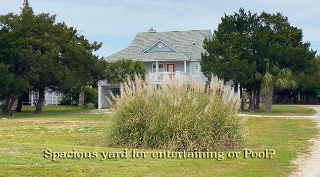 3606 Big Bay Dr, Edisto SC  29438-3702 exterior