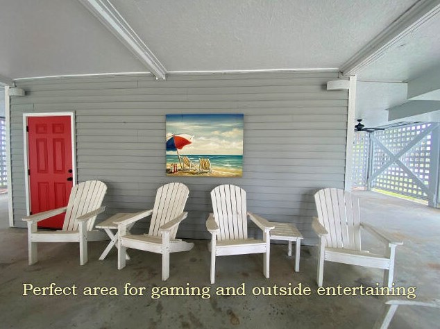 3606 Big Bay Dr, Edisto SC  29438-3702 exterior