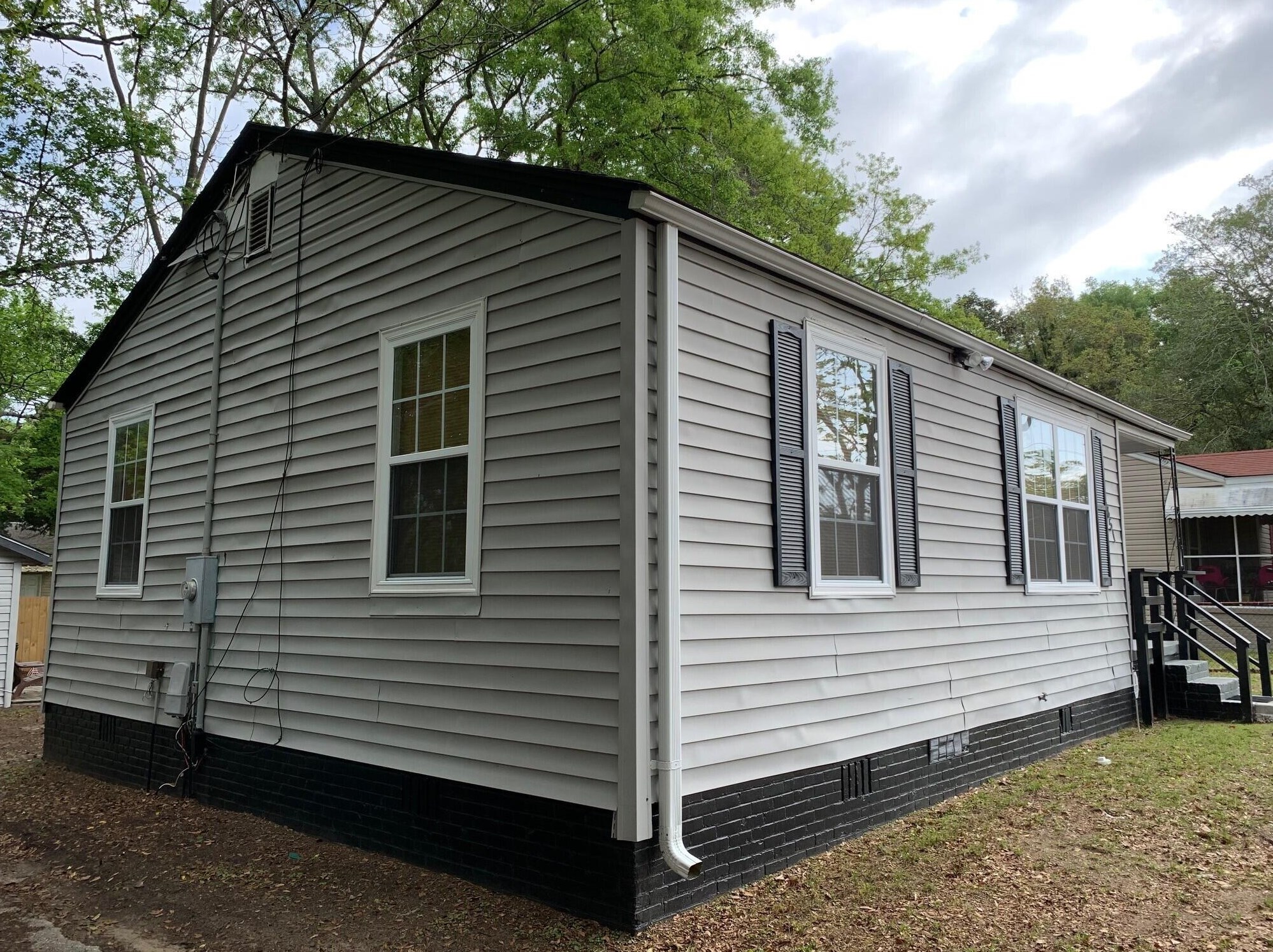 2851 Ranger Dr, Charleston SC  29405-7302 exterior