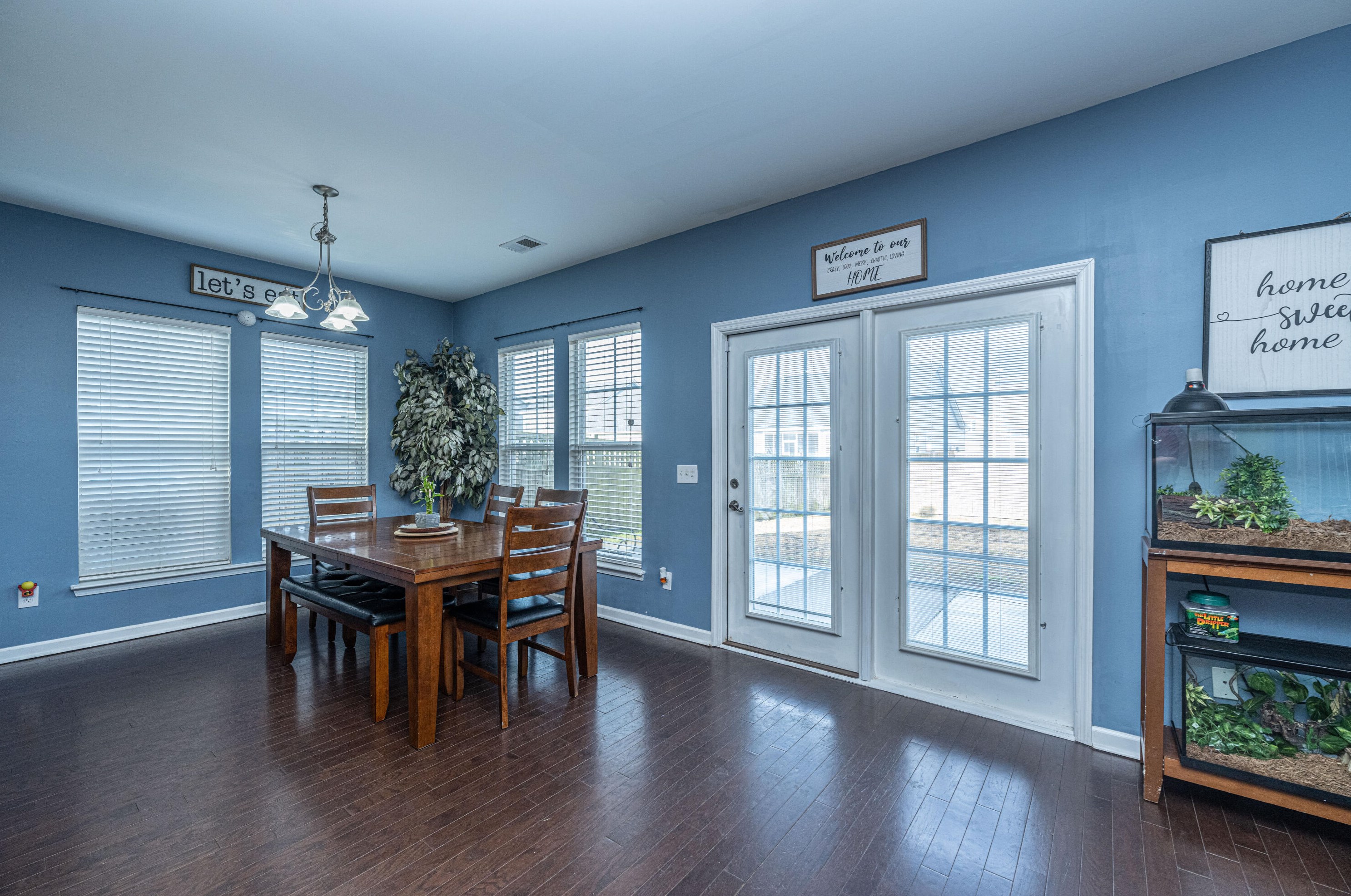 218 Topsaw Ln, Moncks Corner SC  29461-8890 exterior