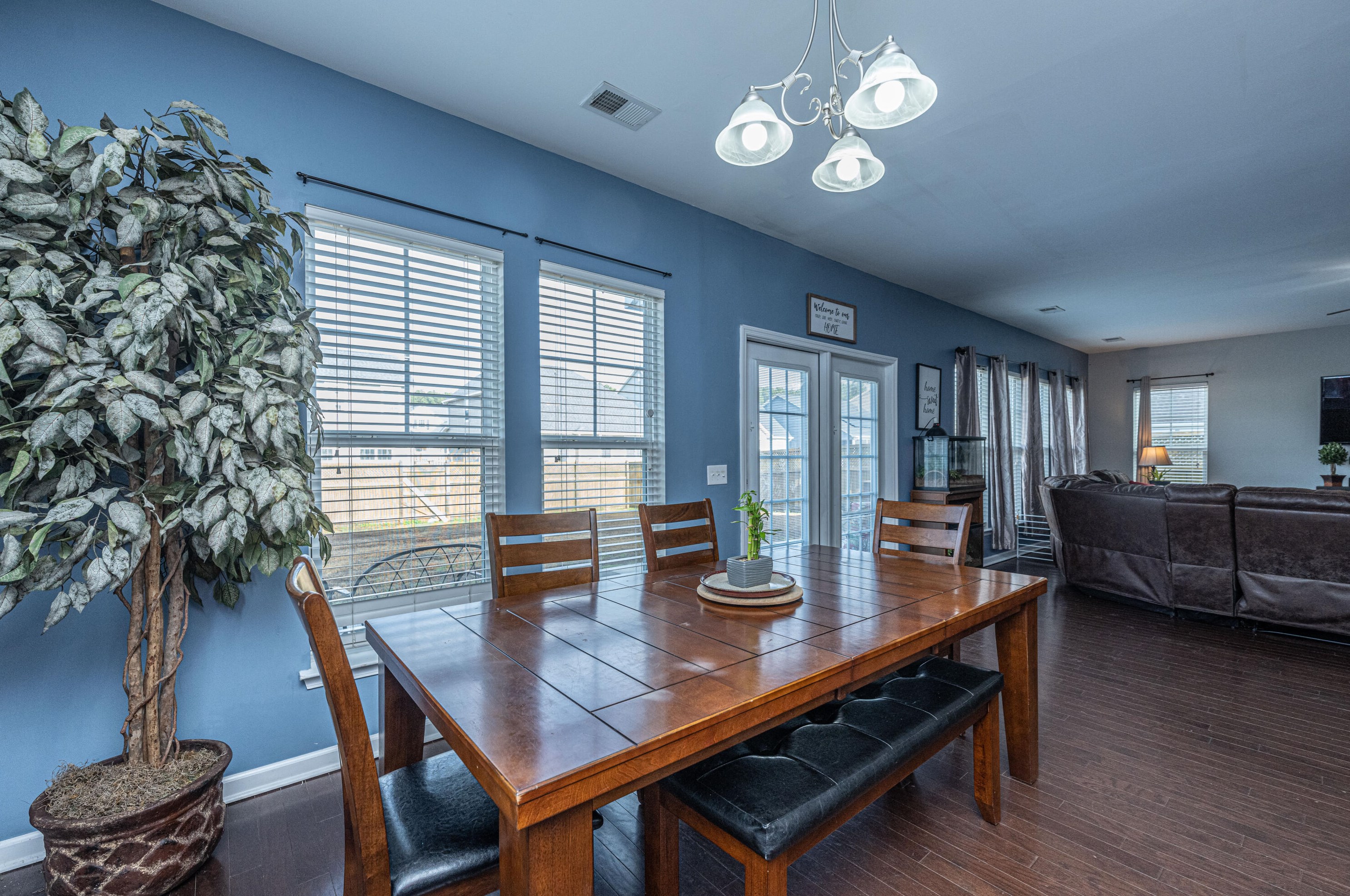 218 Topsaw Ln, Moncks Corner SC  29461-8890 exterior