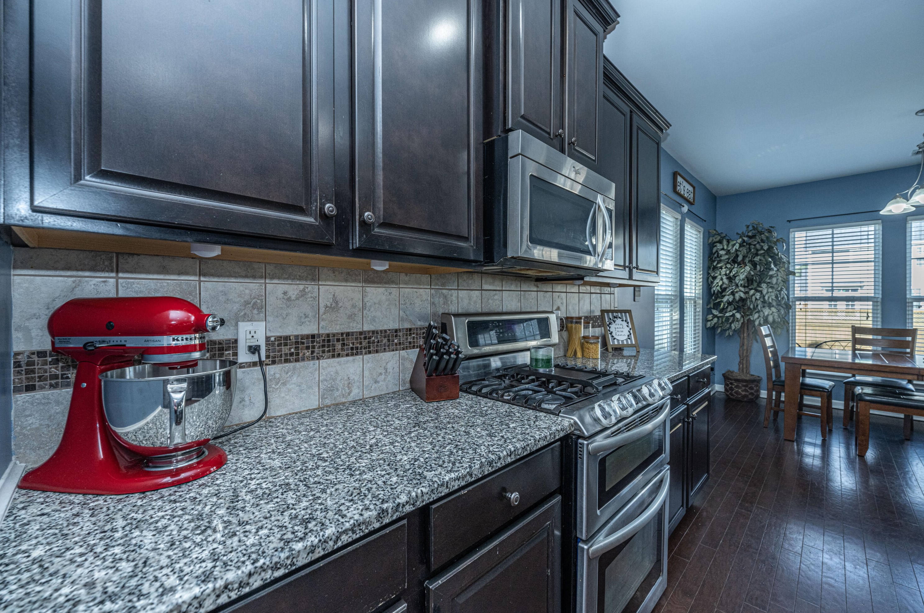 218 Topsaw Ln, Moncks Corner SC  29461-8890 exterior