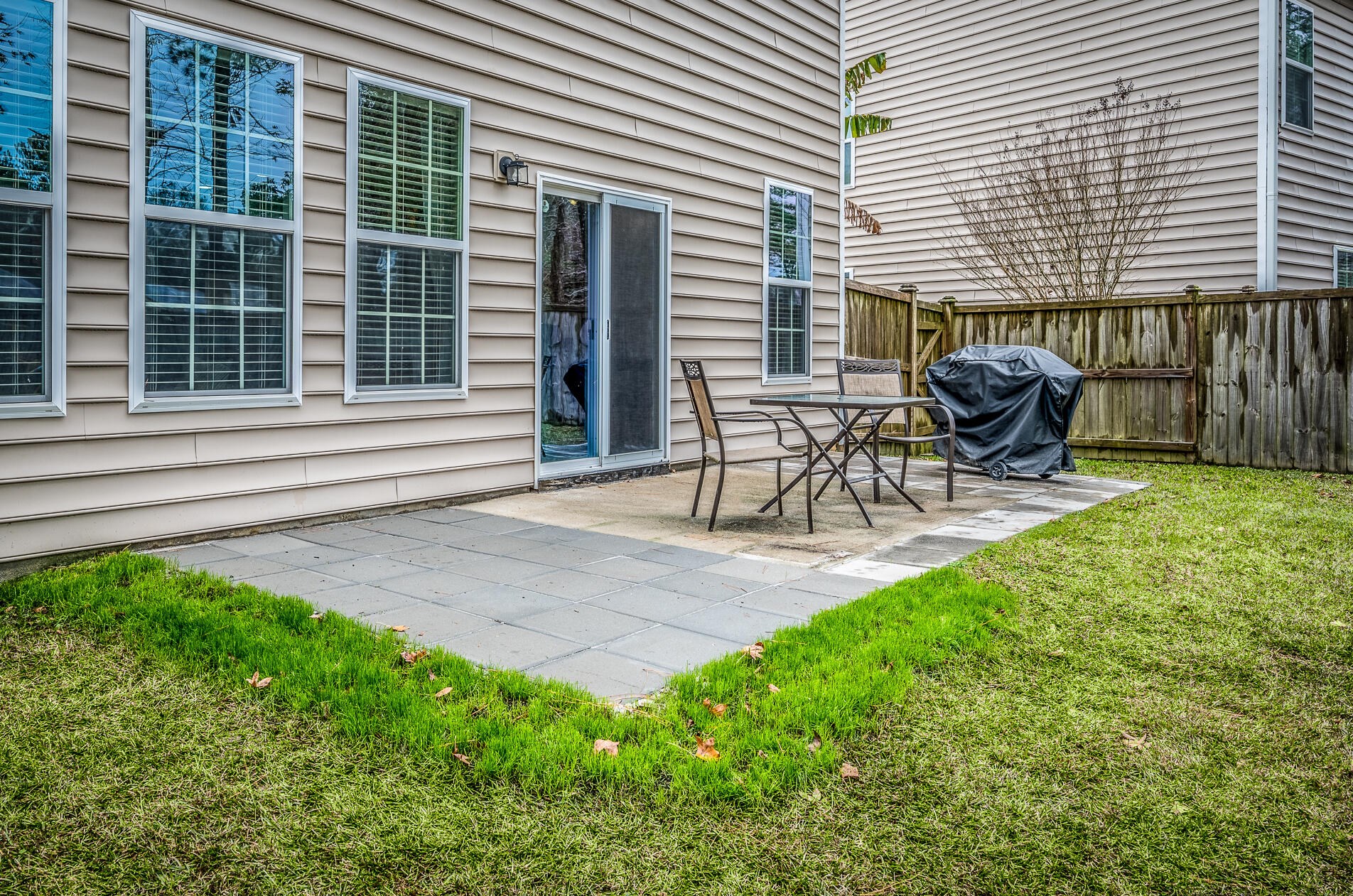 148 Hickory Ridge Way, Summerville SC  29483-9759 exterior