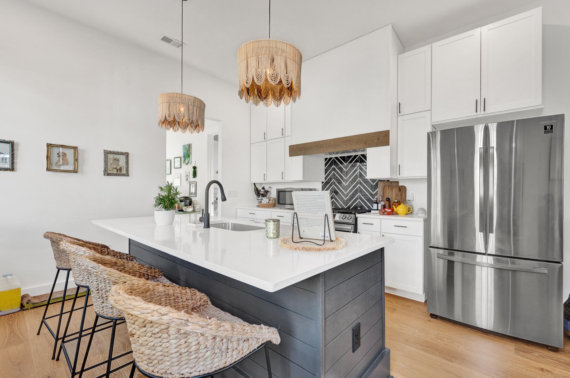 55 Kennedy St, Charleston SC  29403-5211 exterior