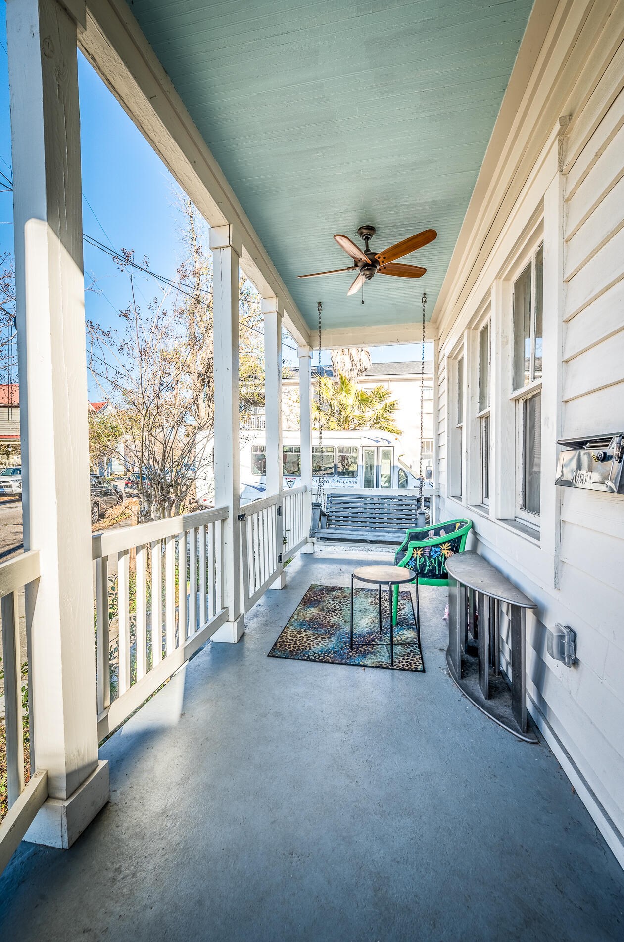 55 Kennedy St, Charleston SC  29403-5211 exterior