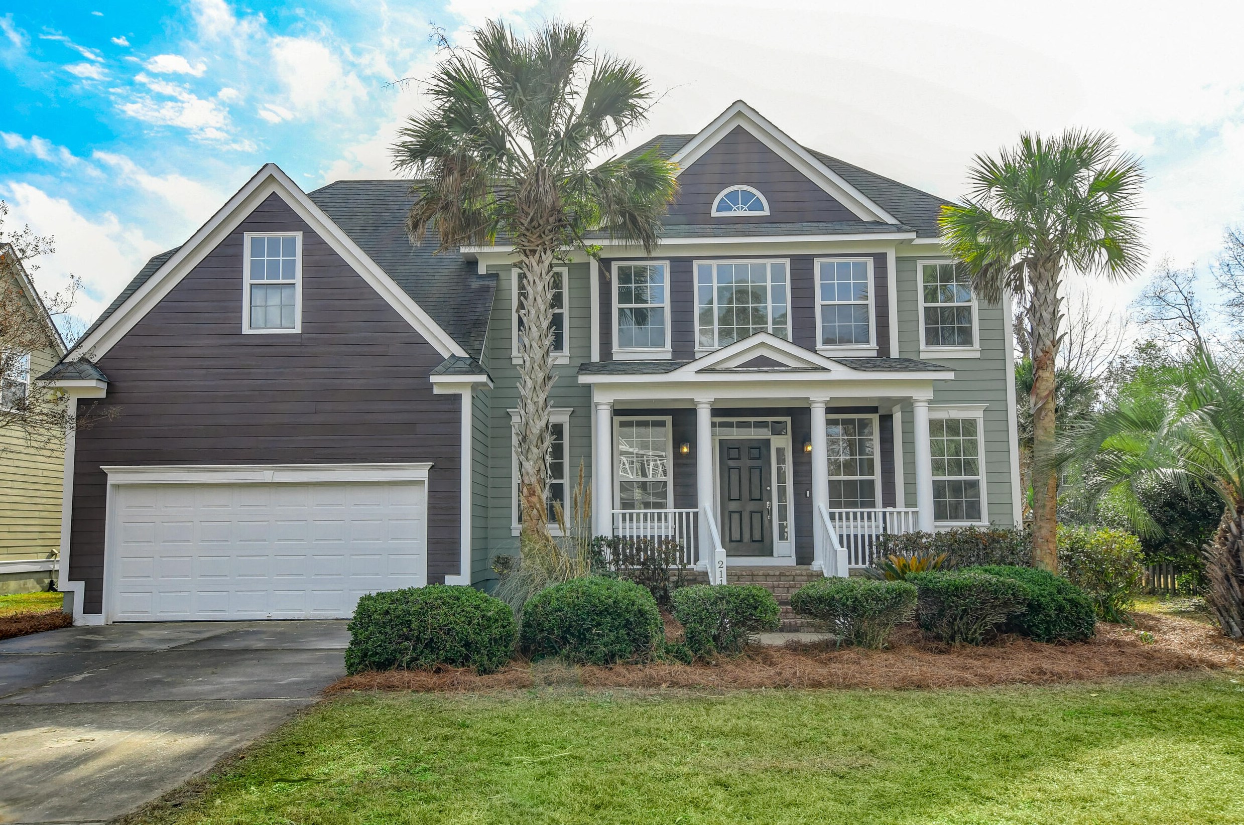 2116 Short Grass Ct, Mount Pleasant SC  29466-8161 exterior