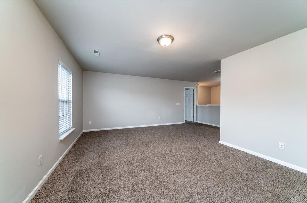 305 Clayburne Dr, Charleston SC  29445-3494 exterior