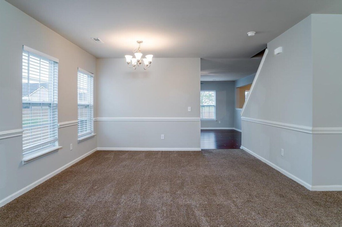 305 Clayburne Dr, Charleston SC  29445-3494 exterior