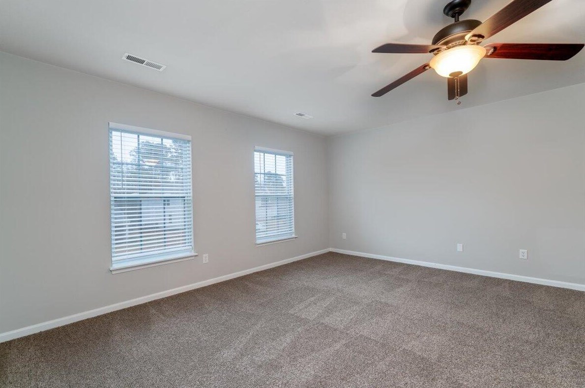 305 Clayburne Dr, Charleston SC  29445-3494 exterior