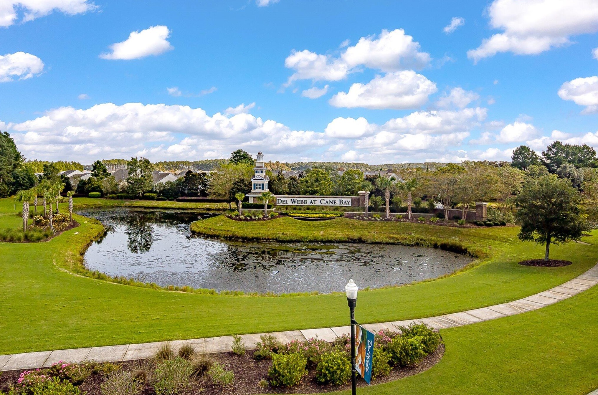 335 Peters Creek Dr, Summerville SC  29483-5341 exterior