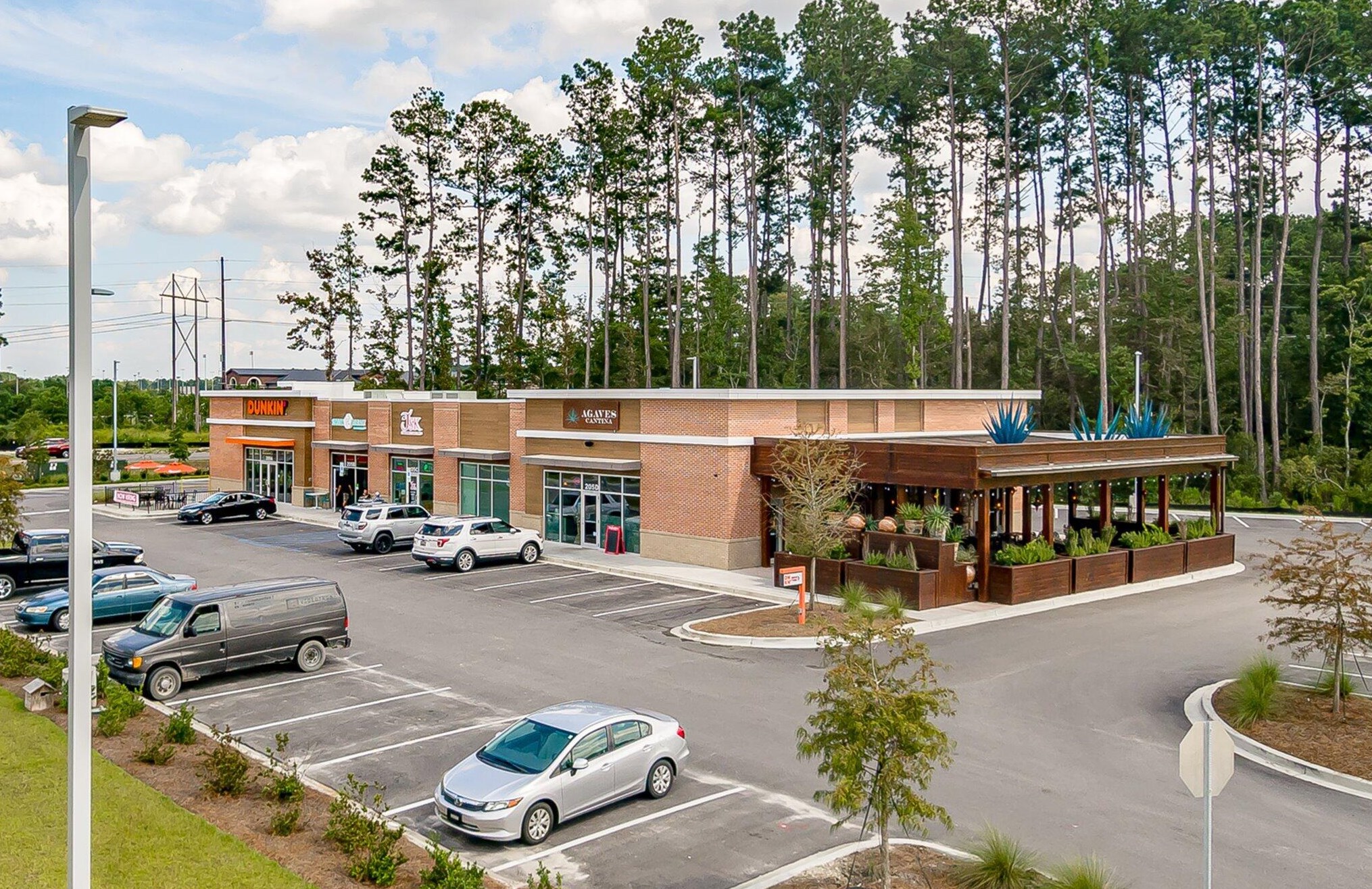 335 Peters Creek Dr, Summerville SC  29483-5341 exterior