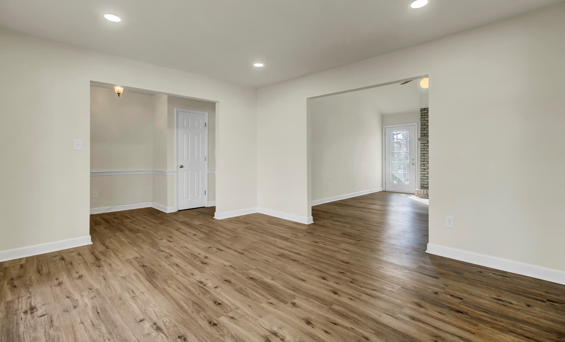 202 Pointer Dr, Summerville SC  29485-5126 exterior