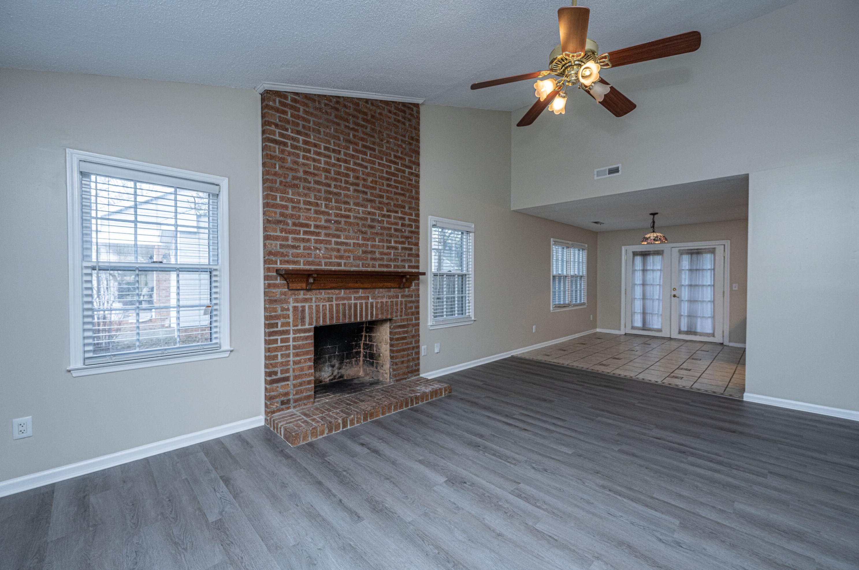 103 York Pl, Charleston SC  29445-5440 exterior