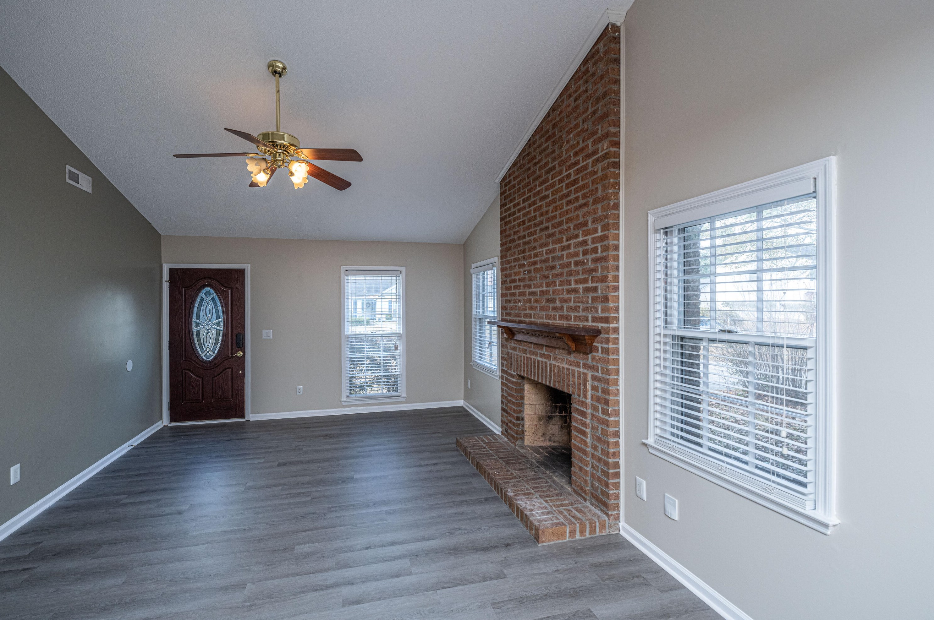 103 York Pl, Charleston SC  29445-5440 exterior