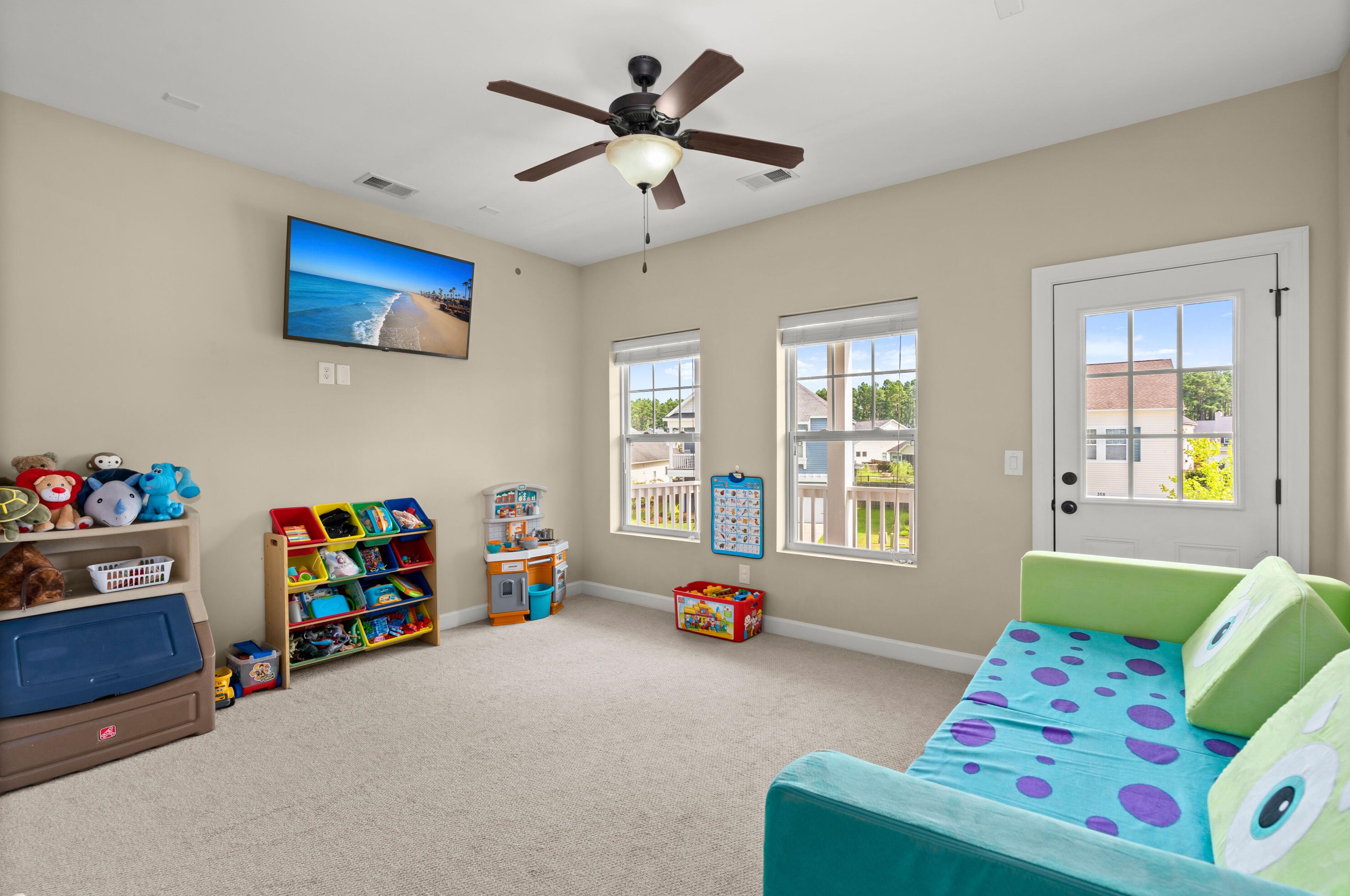 357 Fox Ridge Ln, Moncks Corner SC  29461-6719 exterior
