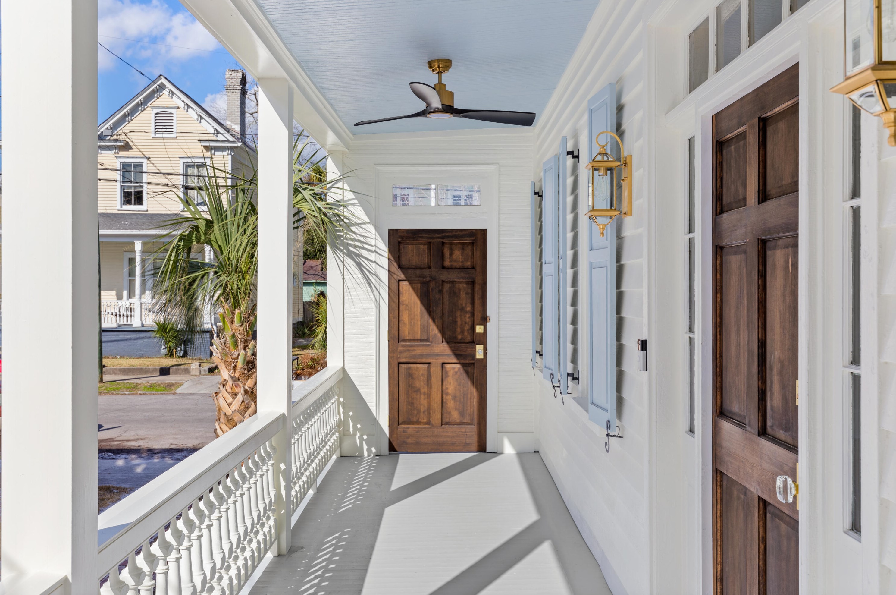 327 Sumter St, Charleston SC  29403-4612 exterior