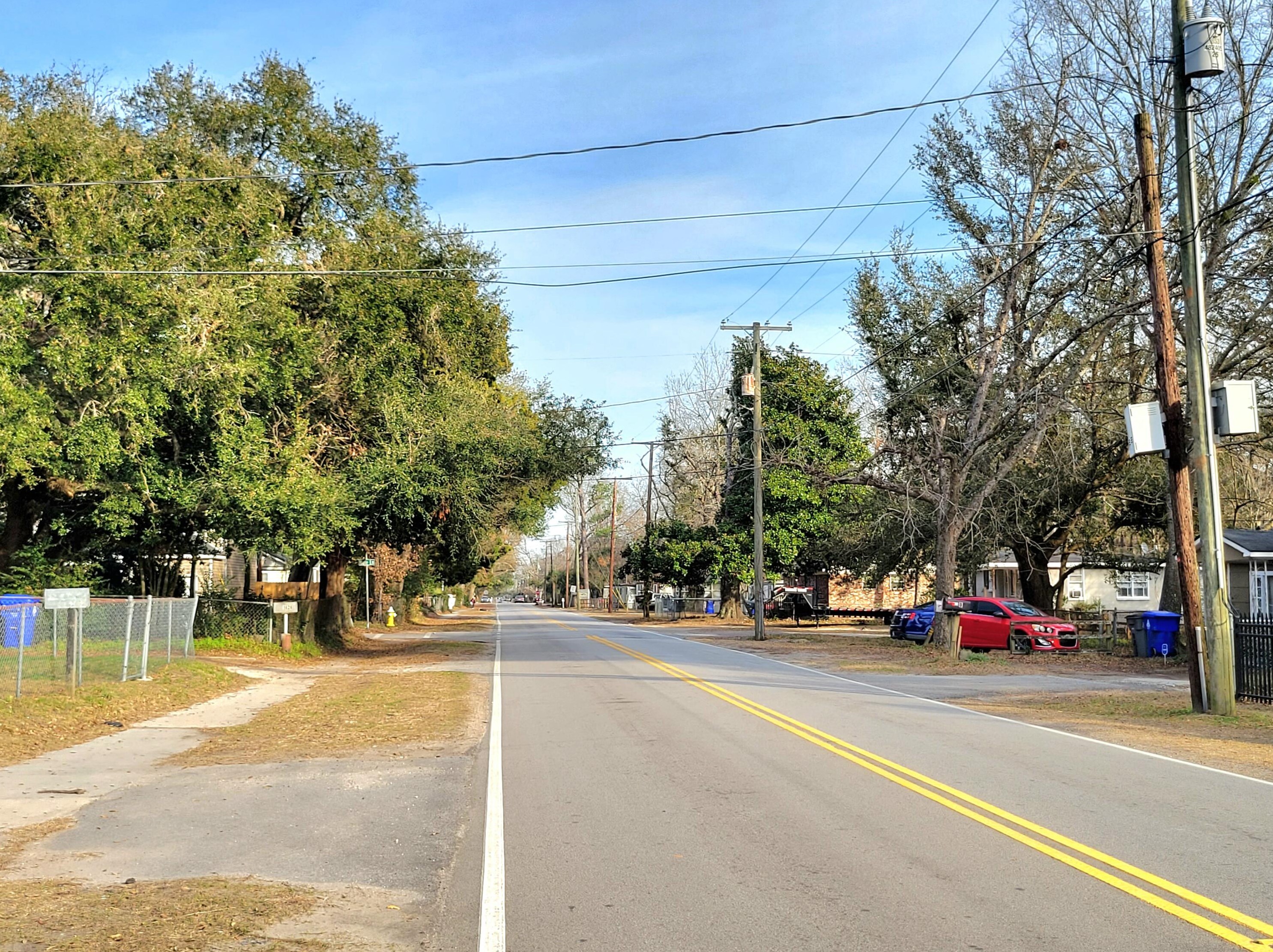 1640 Sumner Ave, Charleston SC 29406-3841 exterior