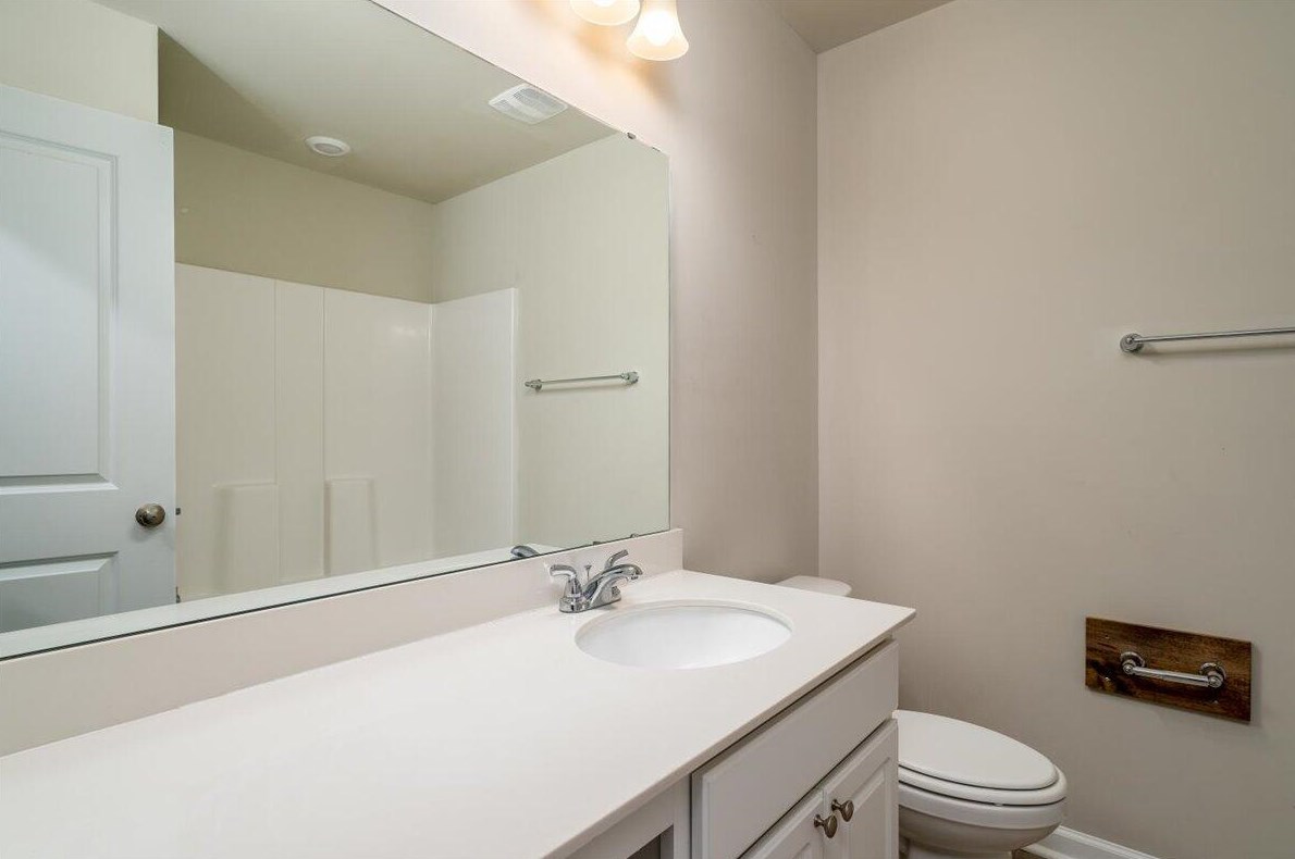 186 Hyrne Dr, Charleston SC  29445-7331 exterior